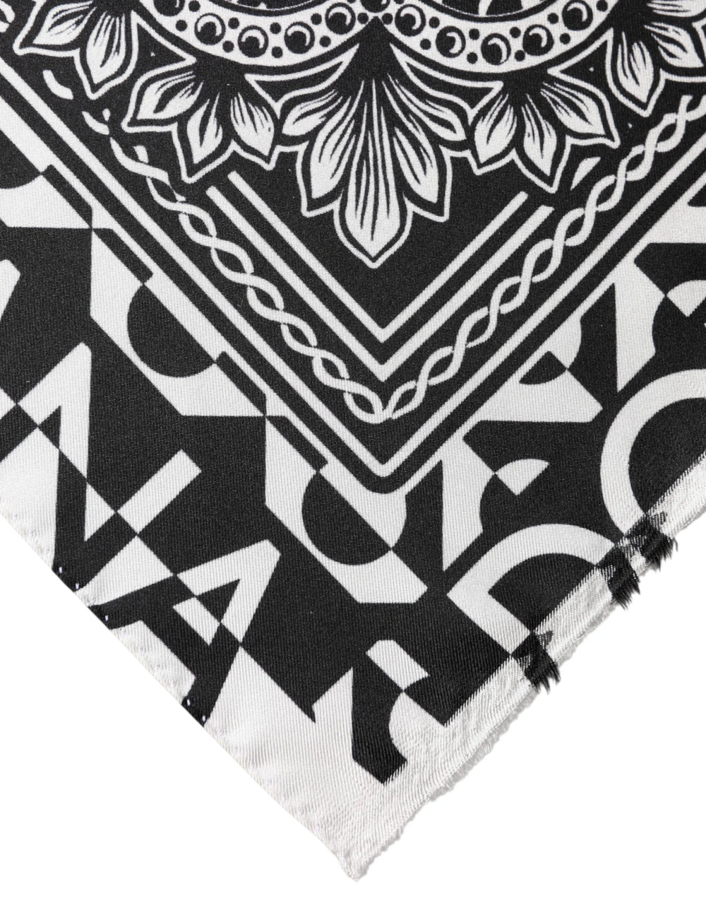 Dolce & Gabbana Black Bandana Print Silk Neck Foulard Scarf