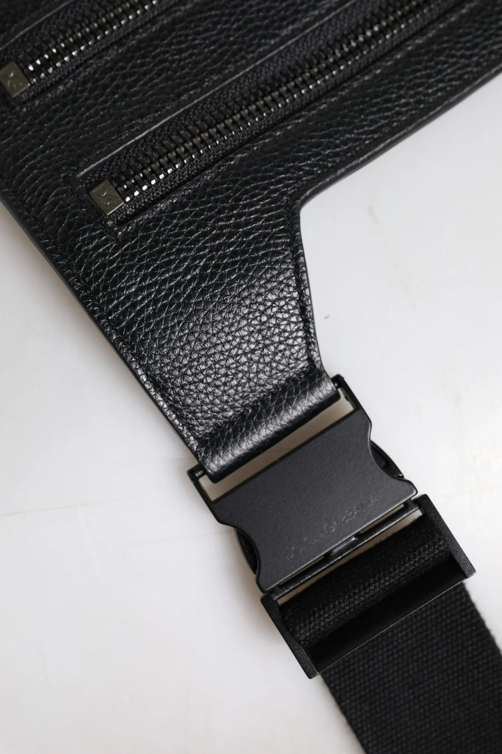 Dolce & Gabbana Black Calfskin Leather Messenger Crossbody Bag - Cross Body Bags