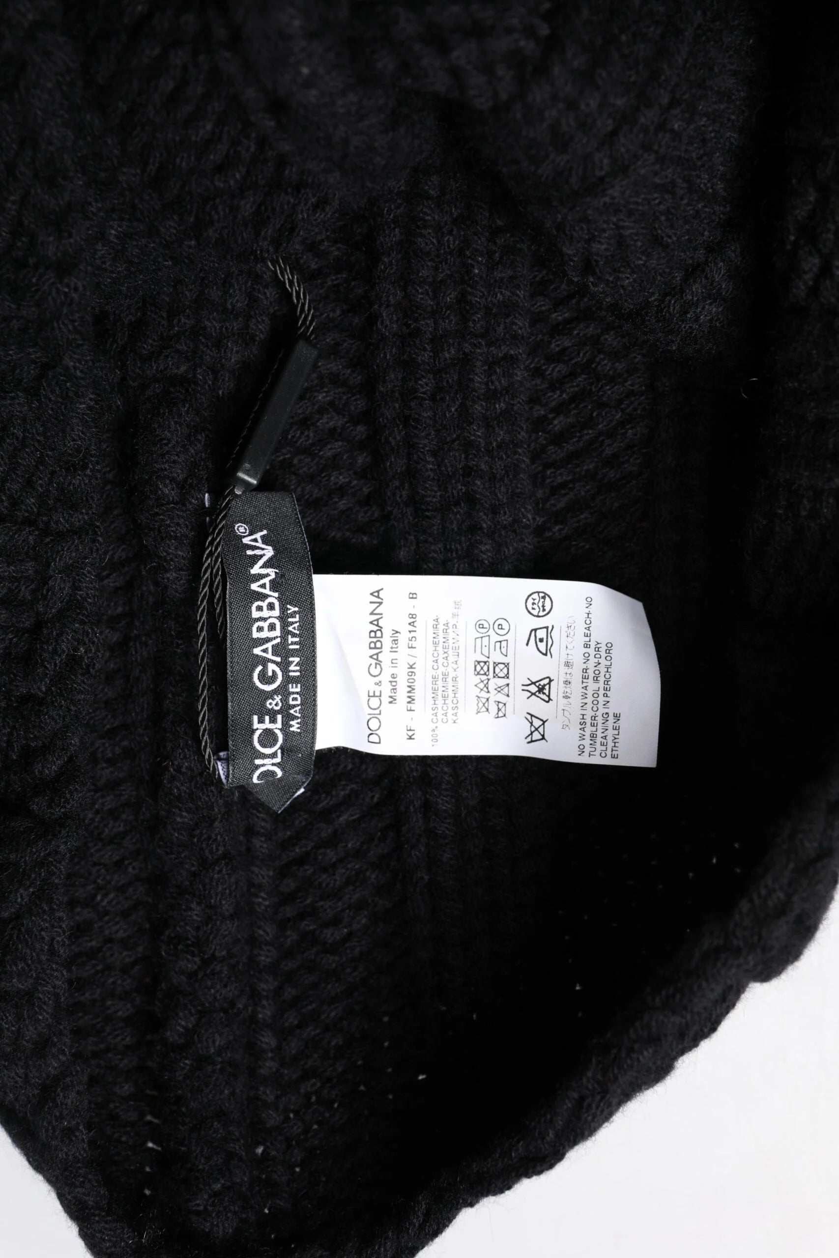 Dolce & Gabbana Black Cashmere Knitted Neck Warmer Foulard Scarf - Neck Gaiters