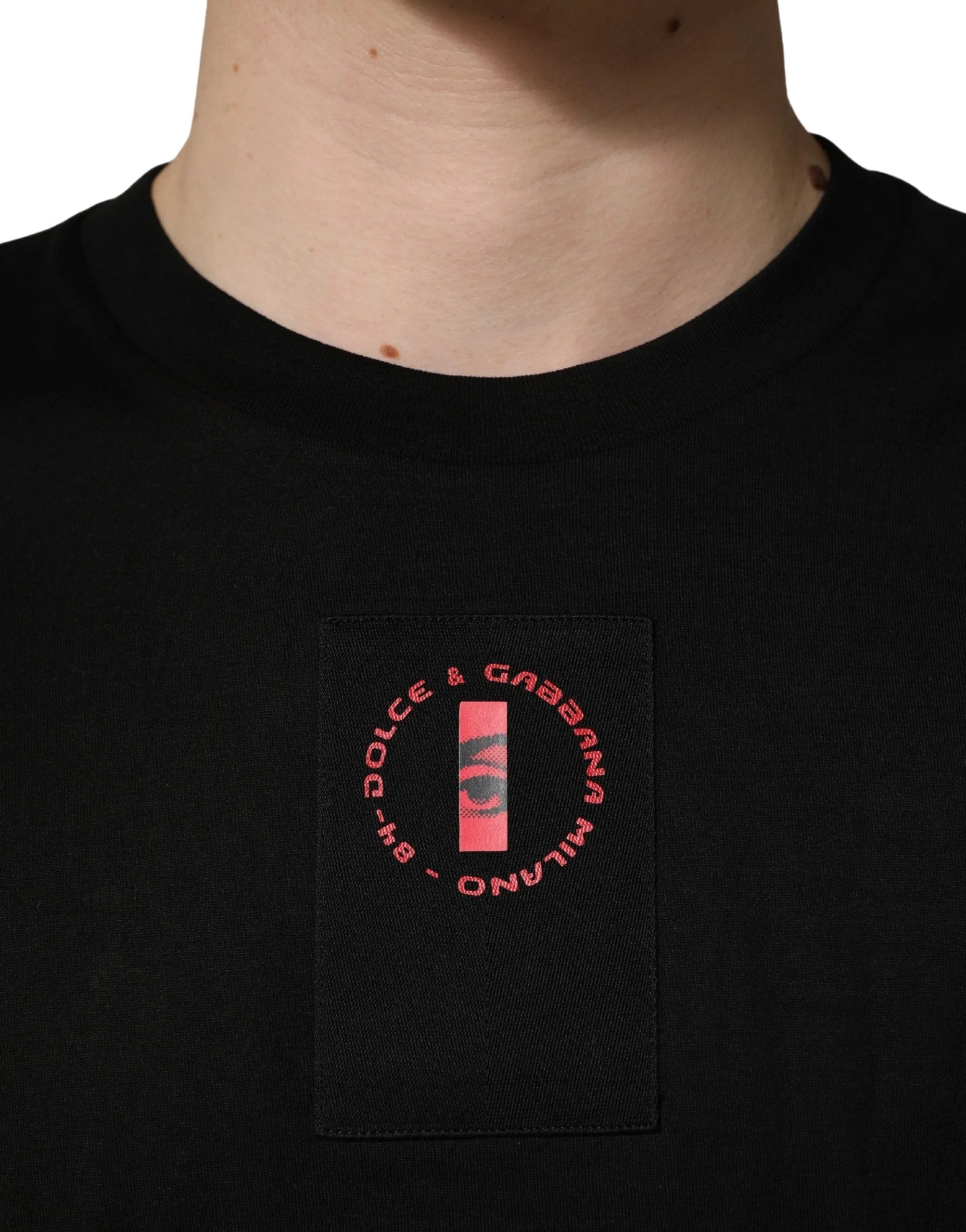 Dolce & Gabbana Black Cotton Jersey Logo Patch Crew Neck T-shirt - IT44 | XS