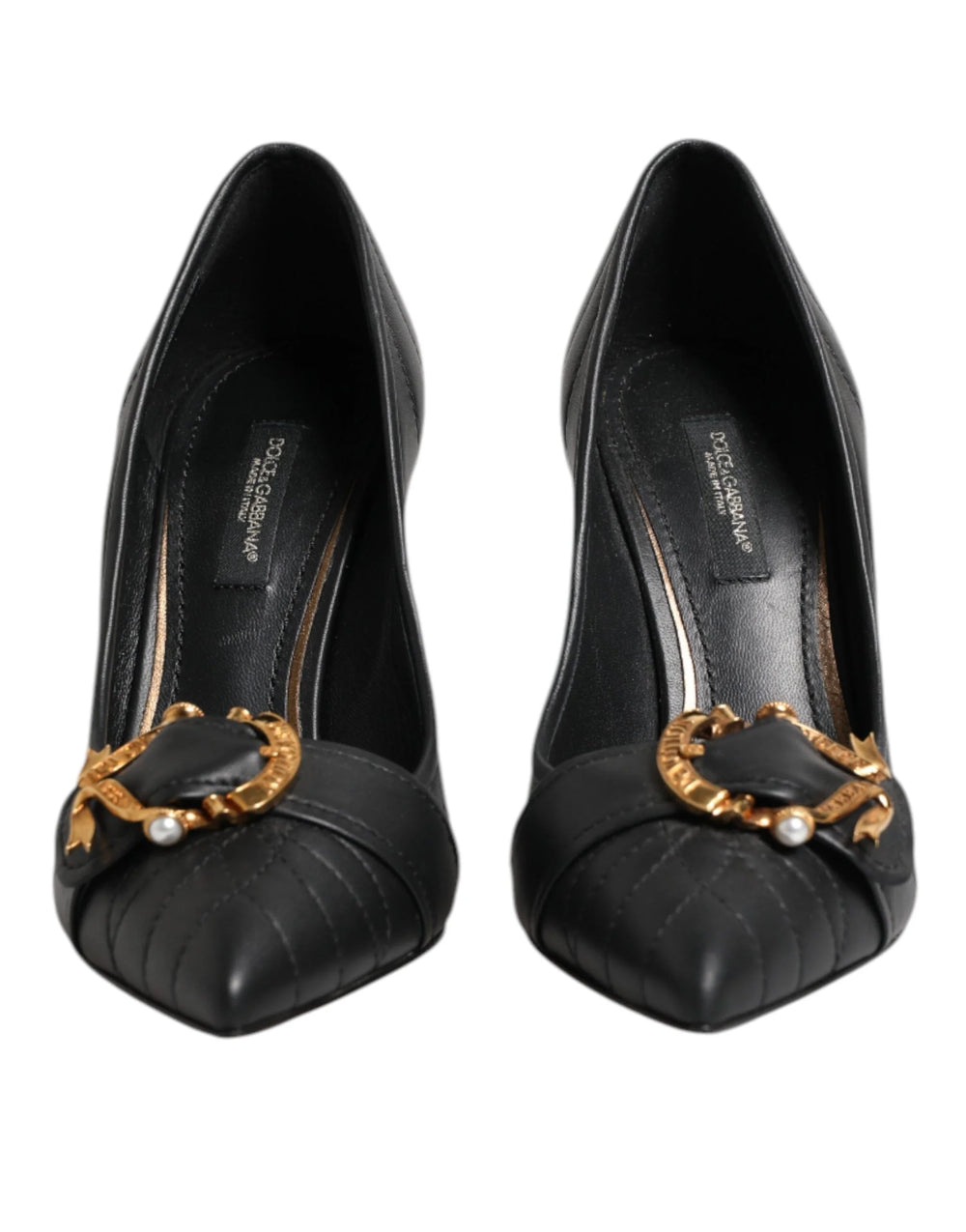 Dolce & Gabbana Devotion sorte læder pumps med den ikoniske gyldne hellig hjerte udsmykning på spids tå.
