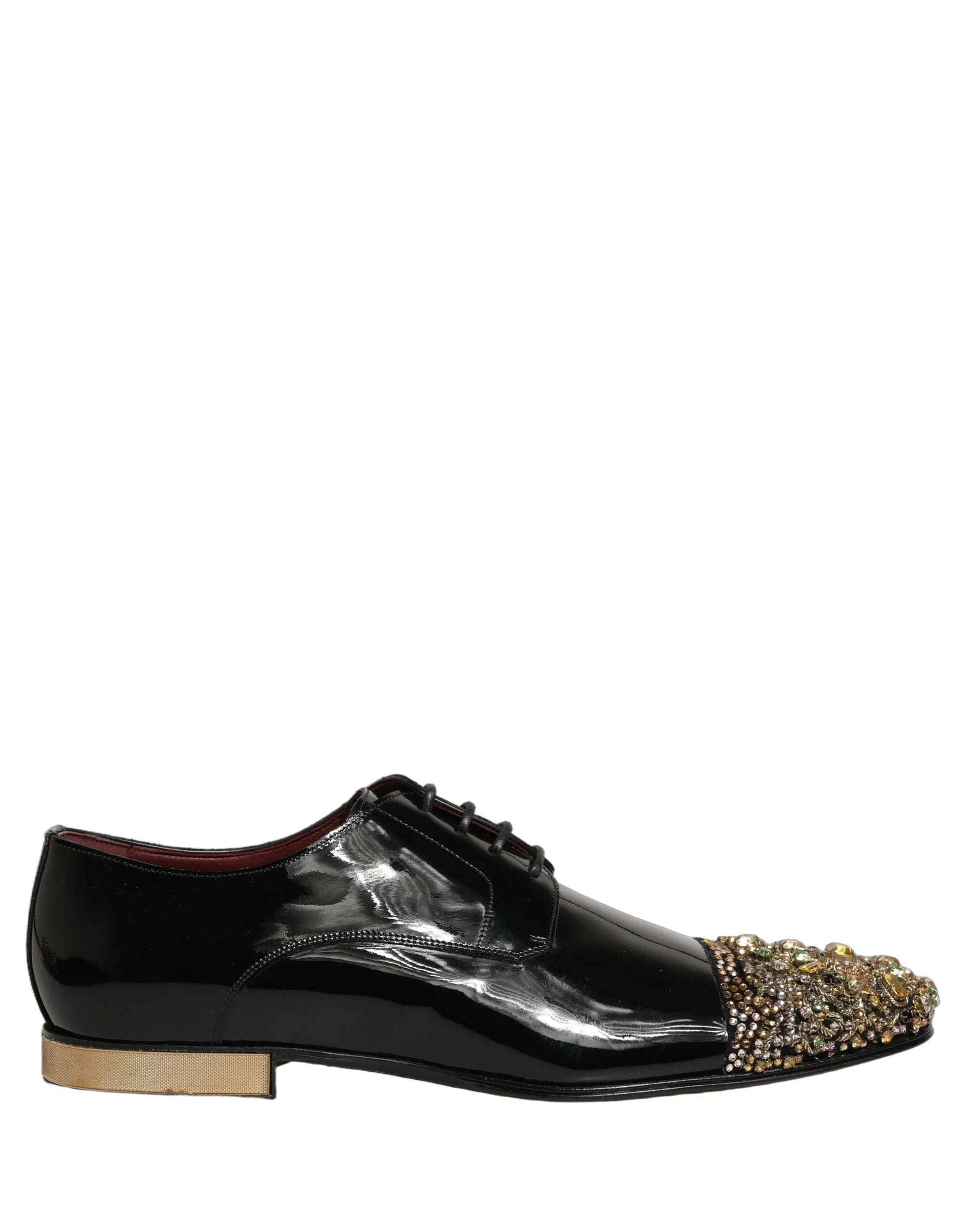 Bunnsiden av den glatte lær sålen på Dolce & Gabbana formelle sko, som viser italiensk håndverk.