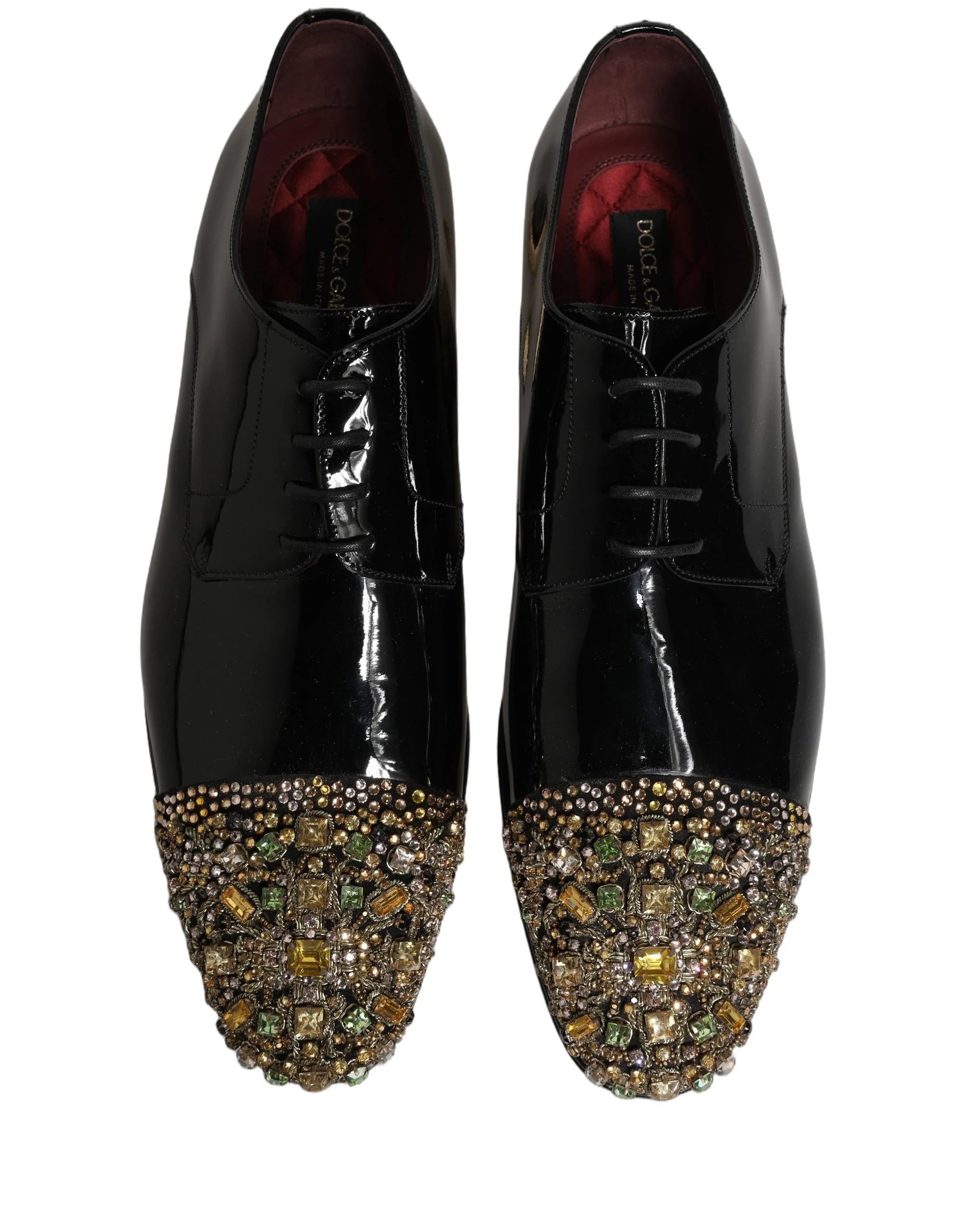 Bakside av Dolce & Gabbana formelle sko som fremhever den strukturerte hælen og det premium lærfinishen.