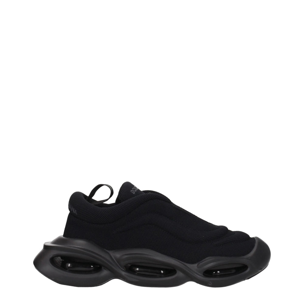 حذاء رياضي ضخم من القماش الأسود من دولتشي آند غابانا