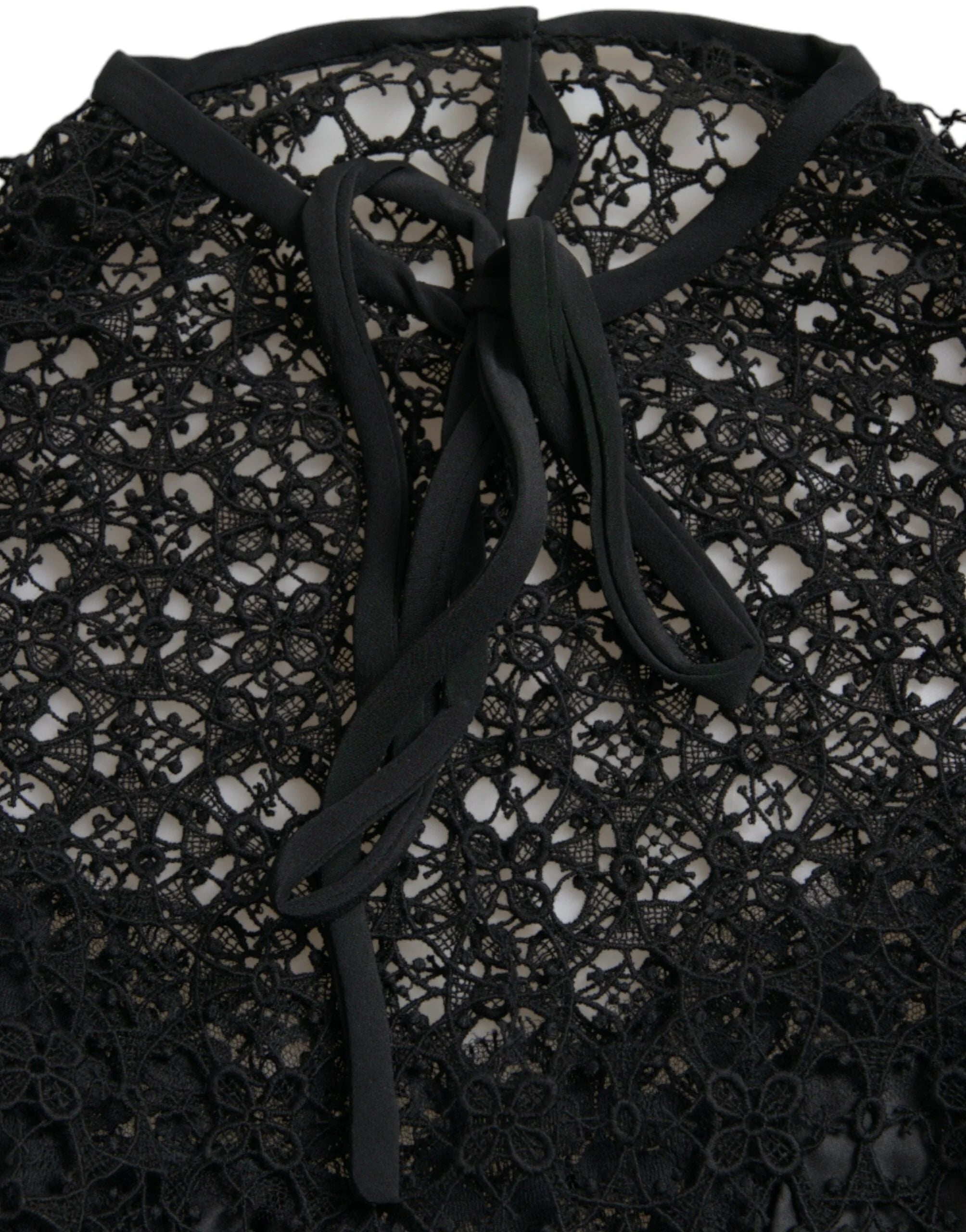 Dolce & Gabbana Black Floral Lace Short Sleeves Blouse Top - IT38 | XS - Blouses