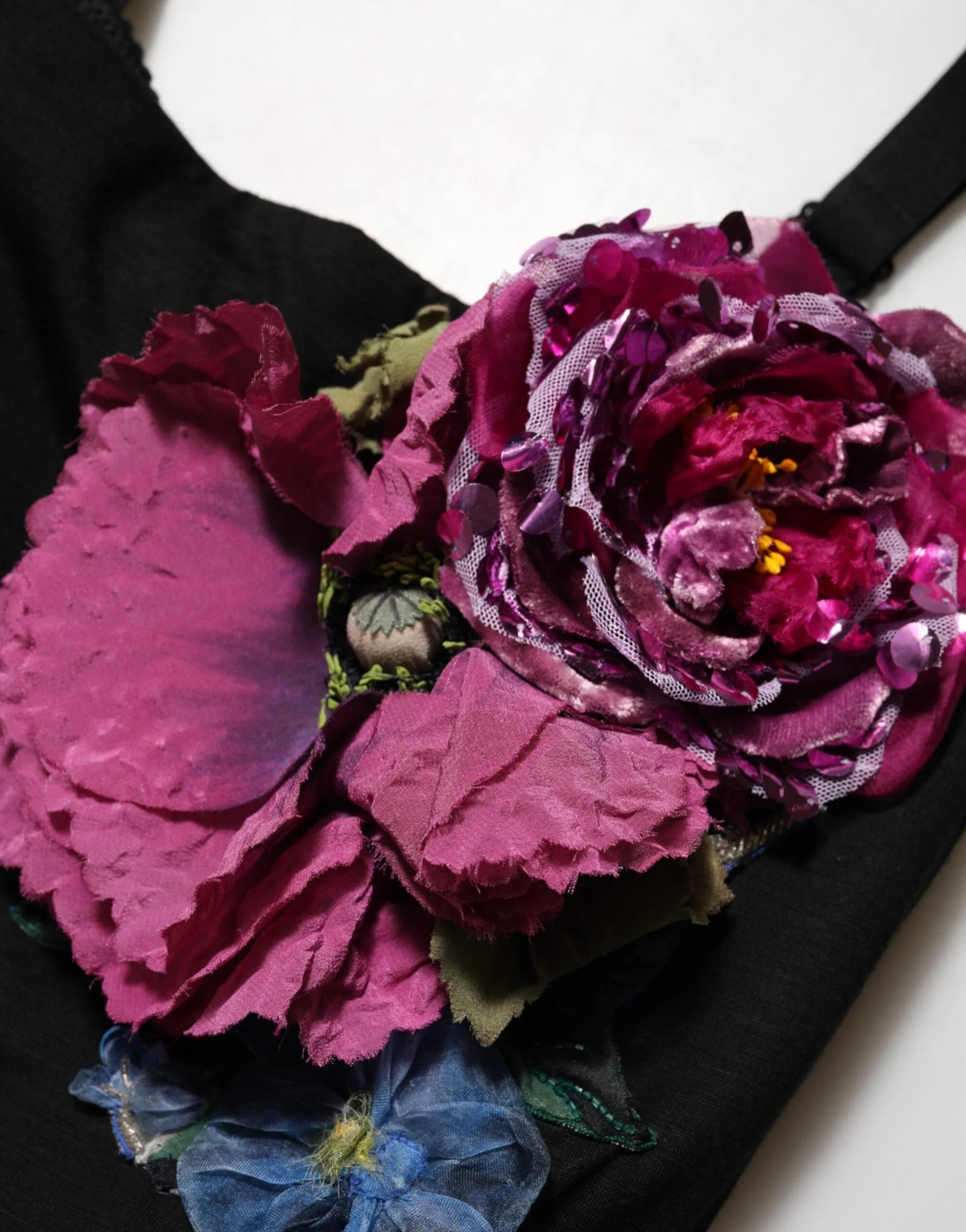 Dolce & Gabbana Black Flower Applqies Bodycon Sheath Dress - IT40|S - Dresses