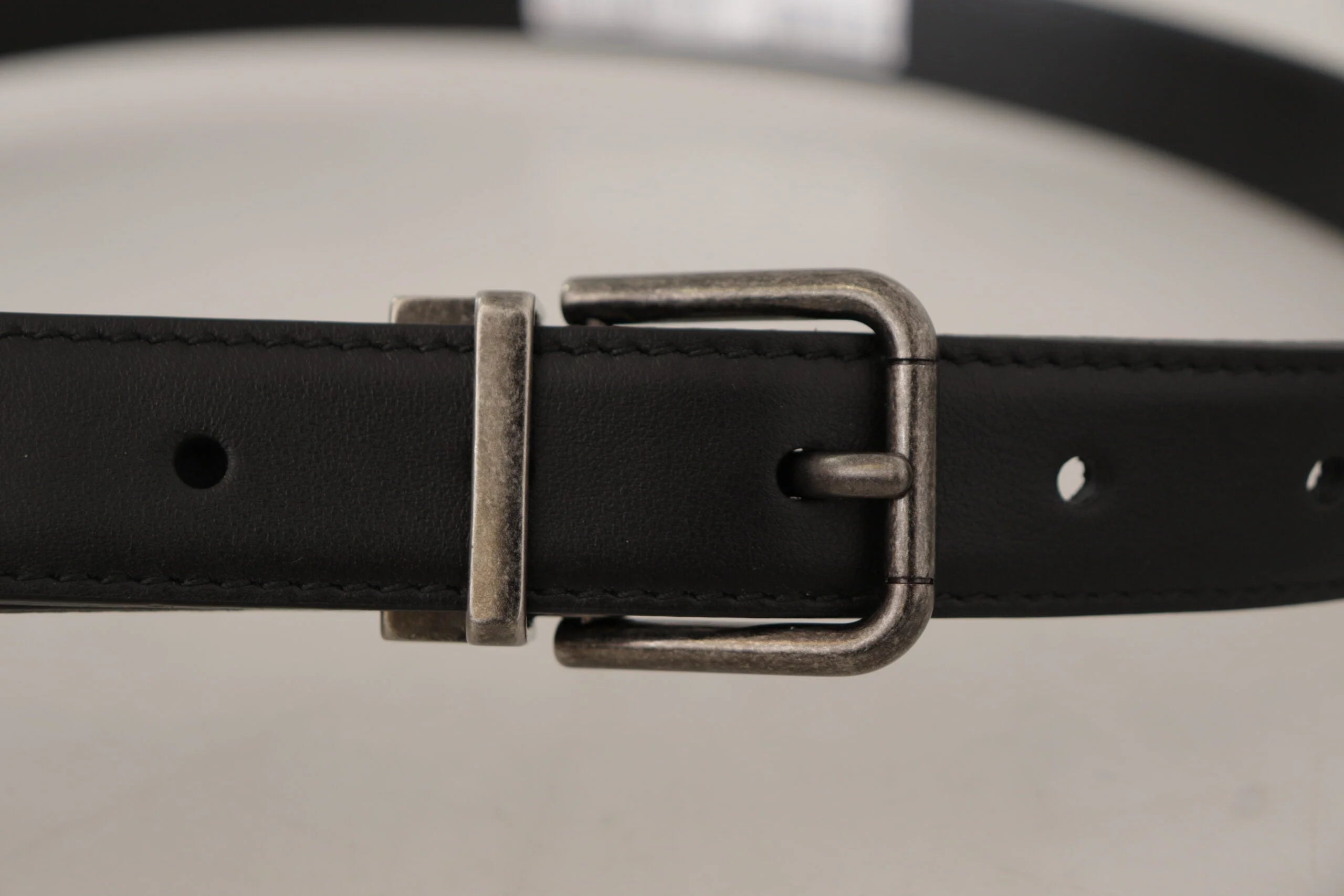 Dolce & Gabbana Black Plain Leather Vintage Logo Metal Buckle Belt - 85 cm / 34 Inches - Belts