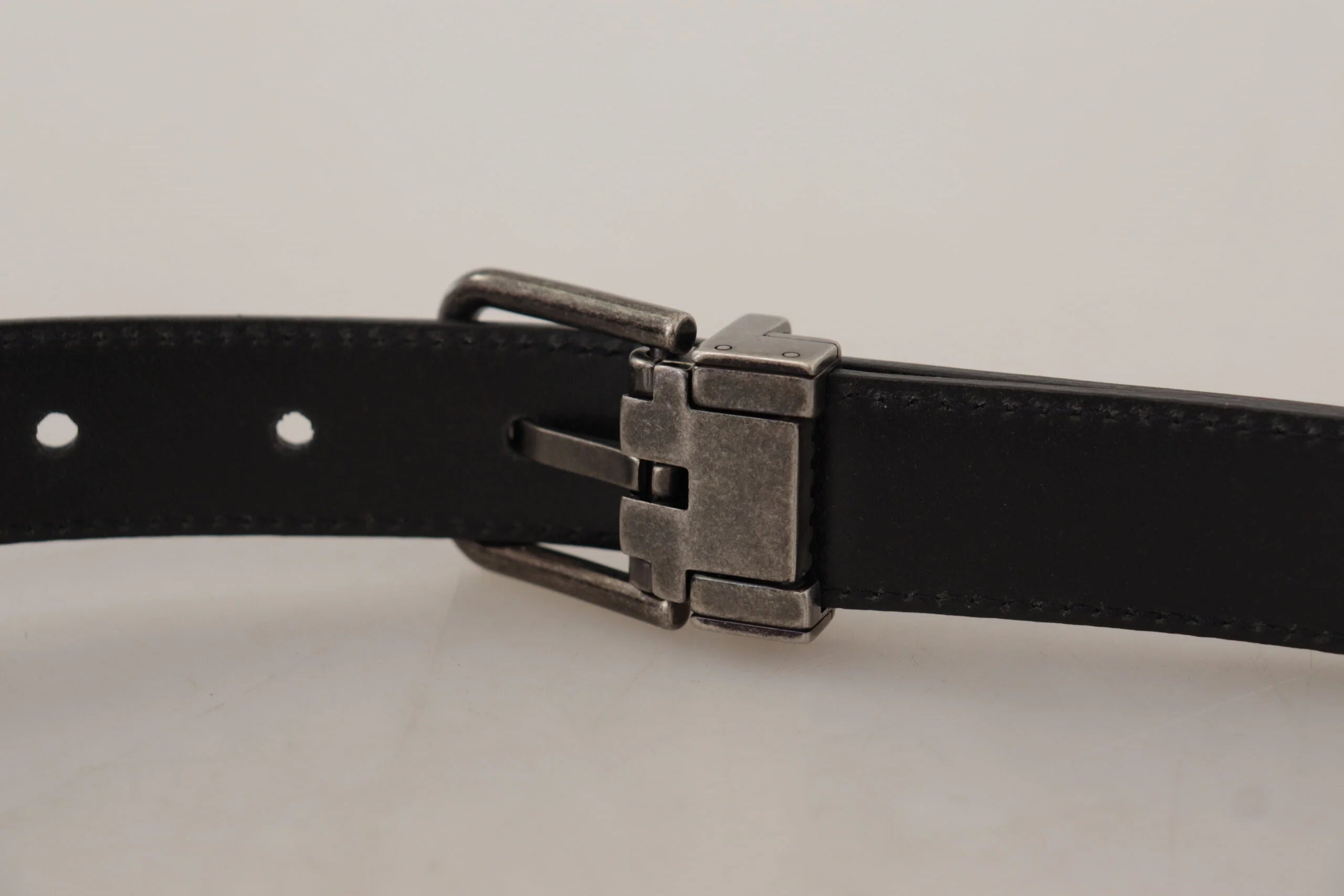 Dolce & Gabbana Black Plain Leather Vintage Logo Metal Buckle Belt - 85 cm / 34 Inches - Belts