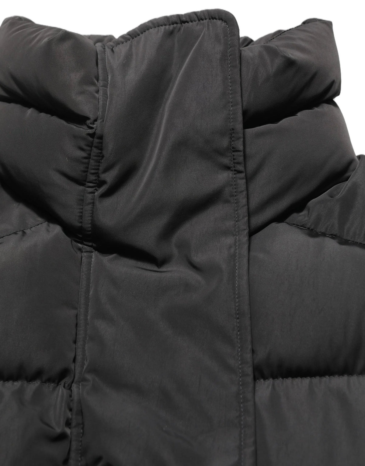 Dolce & Gabbana Black Polyester Sleeveless Padded Men Puffer Jacket - IT40|S