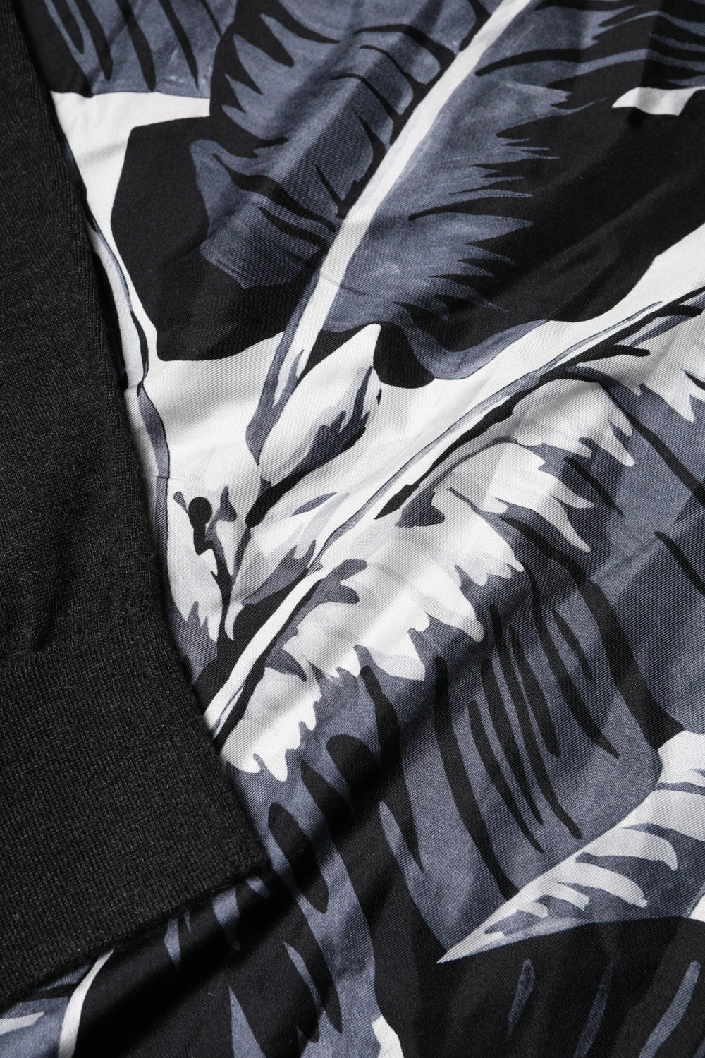 Dolce & Gabbana Black Printed Knitted Men Pullover Sweater - IT44 | XS - Sweaters