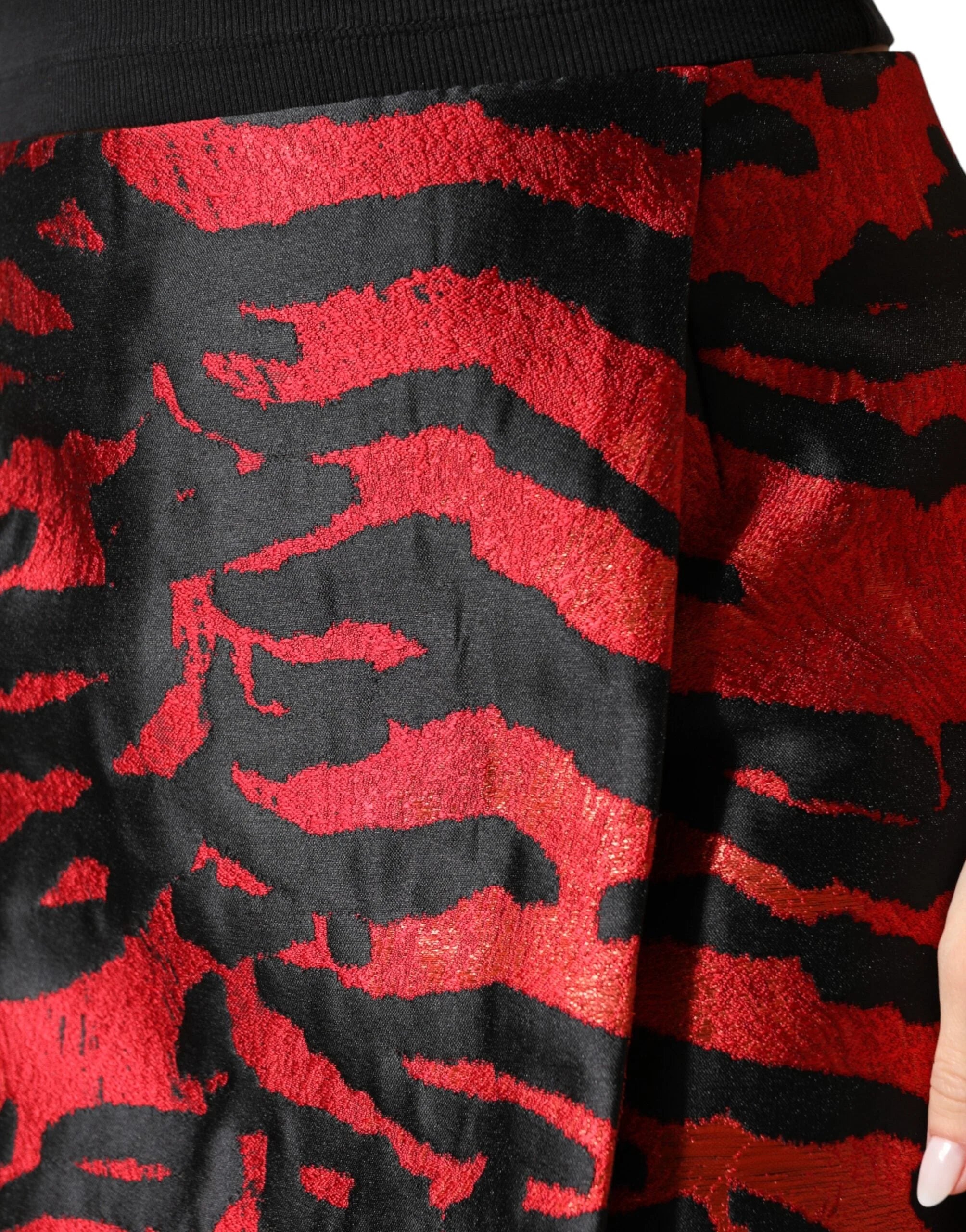 Dolce & Gabbana Black Red Jacquard High Waist Mini Skirt - IT46|XL