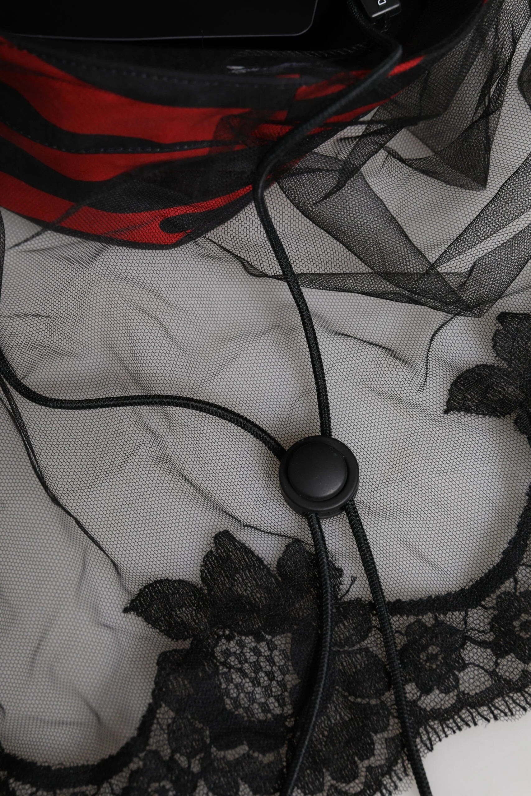 Dolce & Gabbana Black Red Stripes Lace Tulle Bucket Hat - 57 cm|S - Bucket Hats