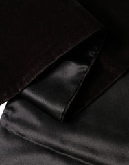 Dolce & Gabbana Black Silk Fringe Neck Wrap Foulard 139.5cm x 15.5cm Scarf