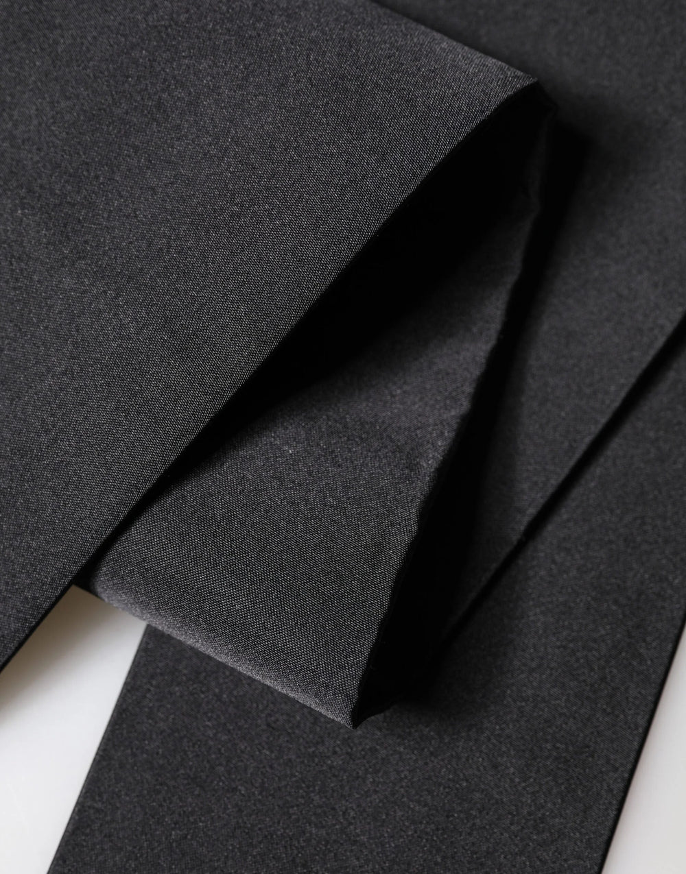 Dolce & Gabbana Black Silk Fringe Neck Wrap Foulard 160.5cm x 8cm Scarf