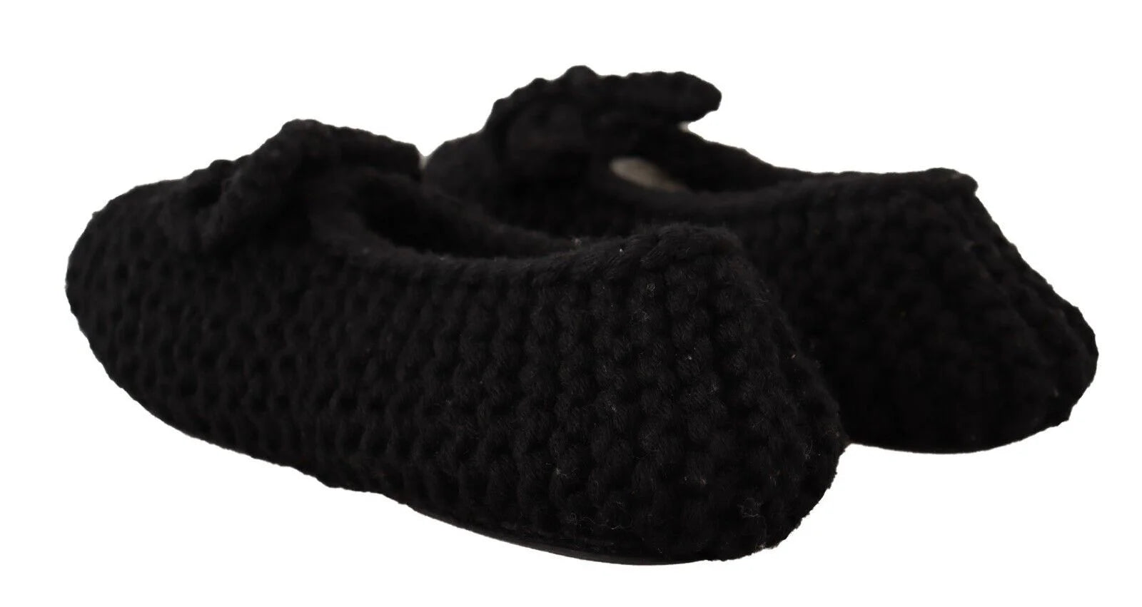 Takakuva Dolce & Gabbana -slip-on-ballerinoista, saumaton kantapää ja hienostunut neulospinta.