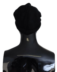 Rückansicht der von AmeOro kuratierten Dolce & Gabbana-Mütze, die die nahtlose Konstruktion und den tiefen schwarzen Farbton hervorhebt.