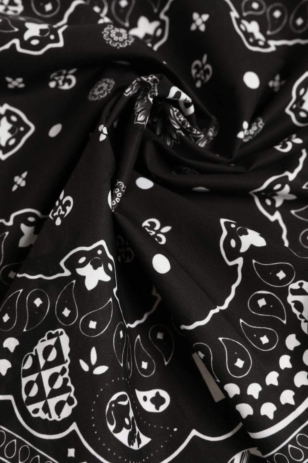 Dolce & Gabbana Black White Bandana Square Men Foulard Scarf - Bandanas & Headties