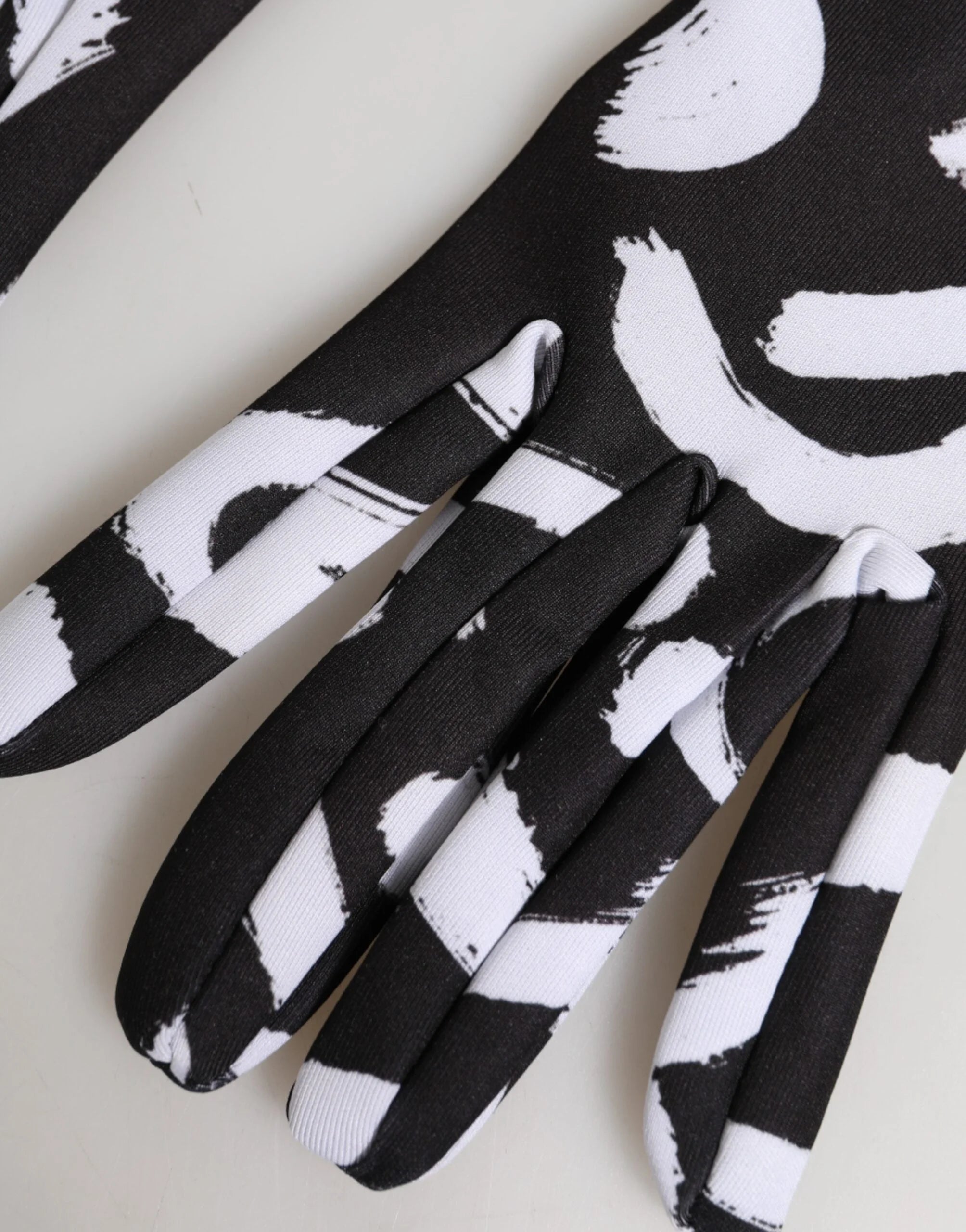 Dolce & Gabbana Black White DG Logo Elbow Length Mitten Gloves - 7|S