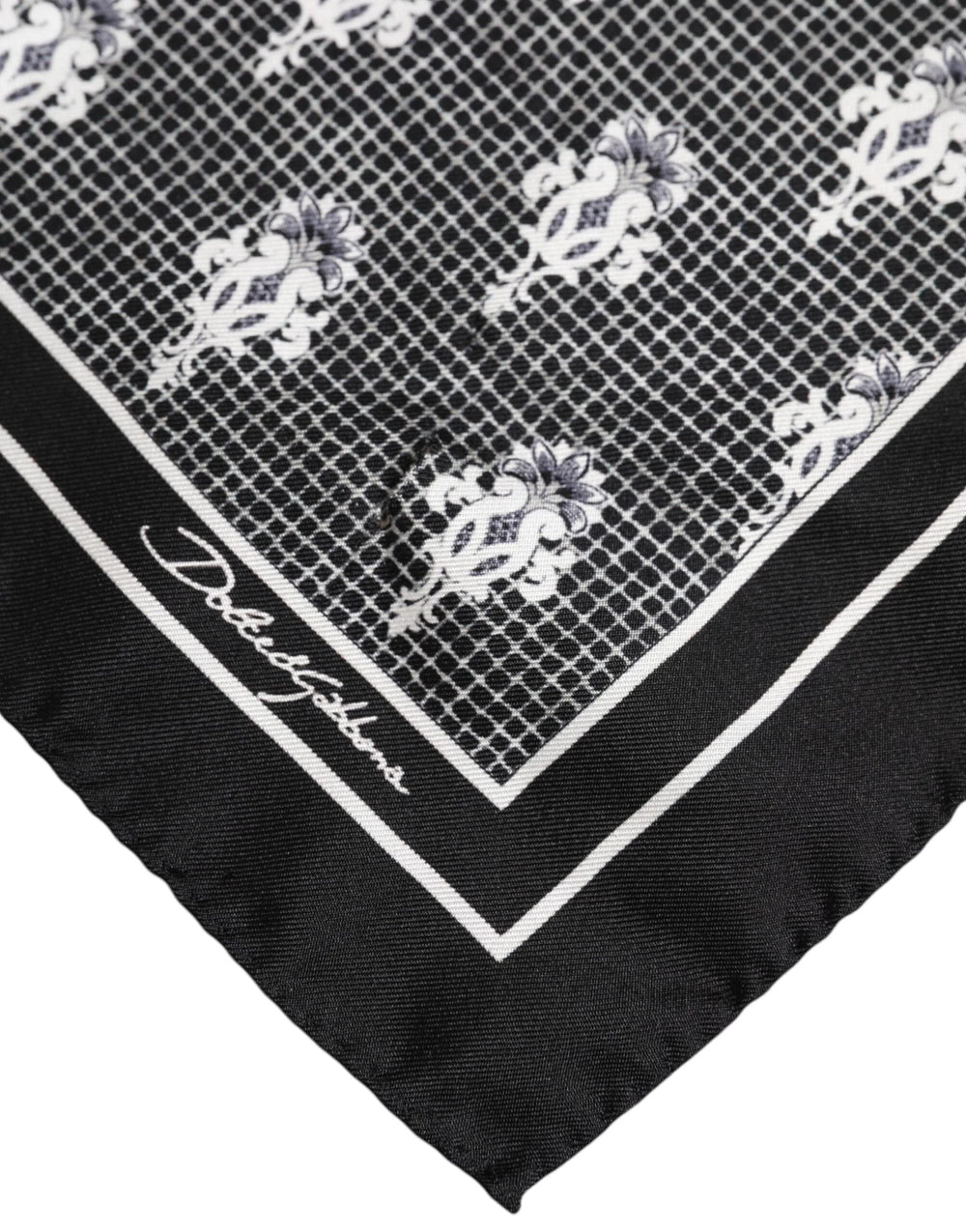 Dolce & Gabbana Black White Printed Square Foulard Scarf - Scarves & Shawls