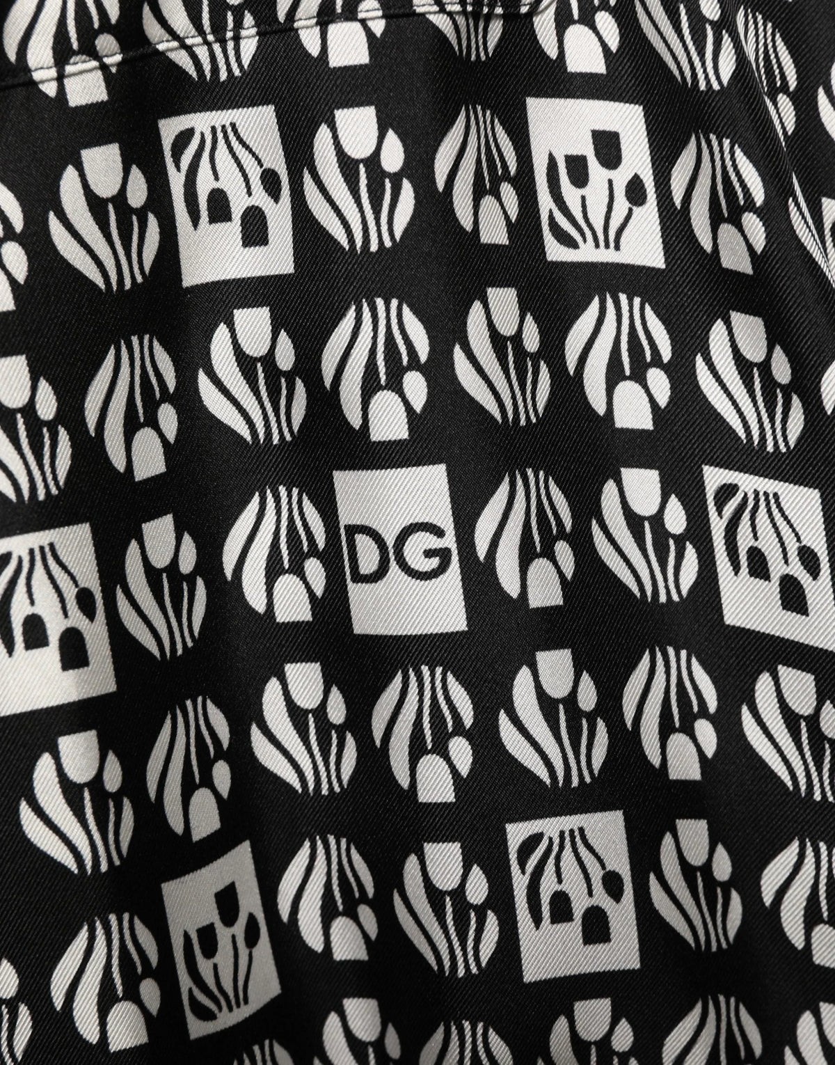 Dolce & Gabbana Black White Silk Men Wrap Robe Coat Jacket - IT48 | M