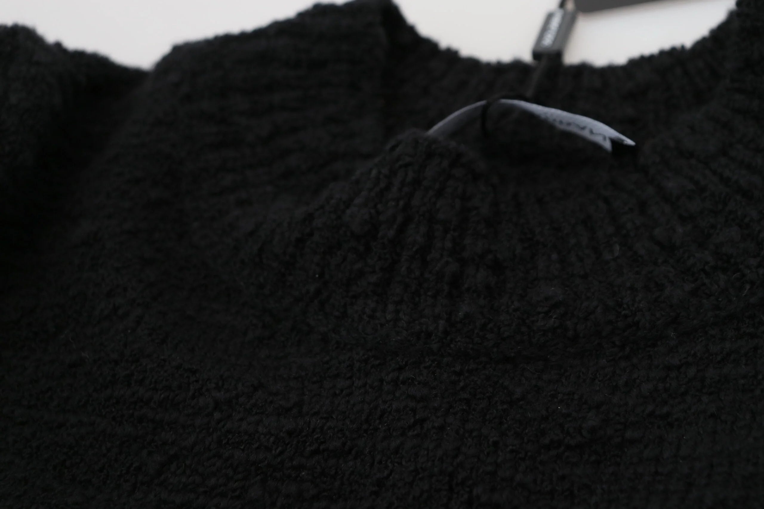 Dolce & Gabbana Black Wool Knit Crewneck Pullover Sweater - IT40|S - Sweaters