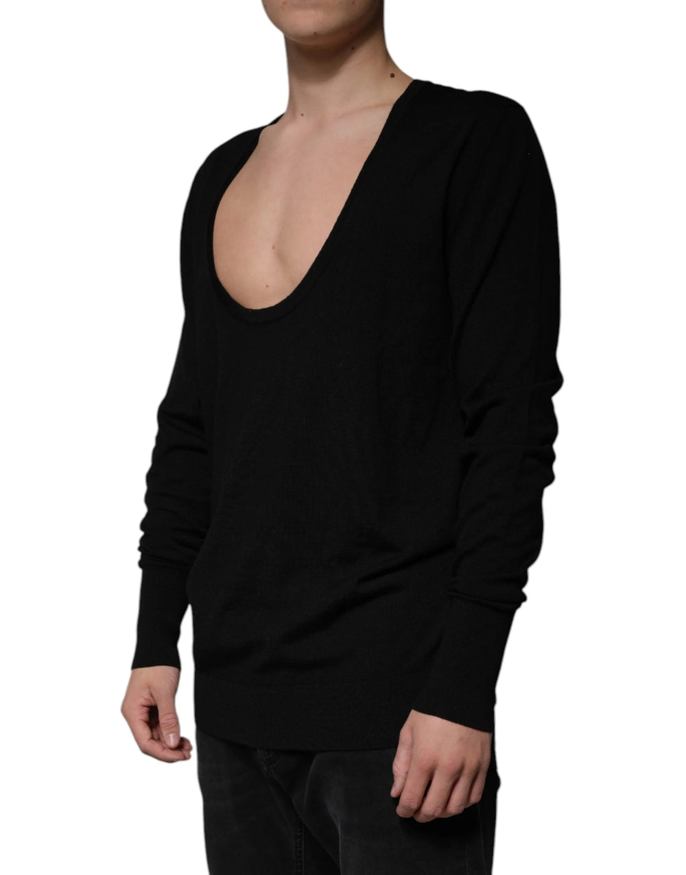 Dolce & Gabbana Black Wool Round Neck Pullover Sweater - IT48 | M - Sweaters