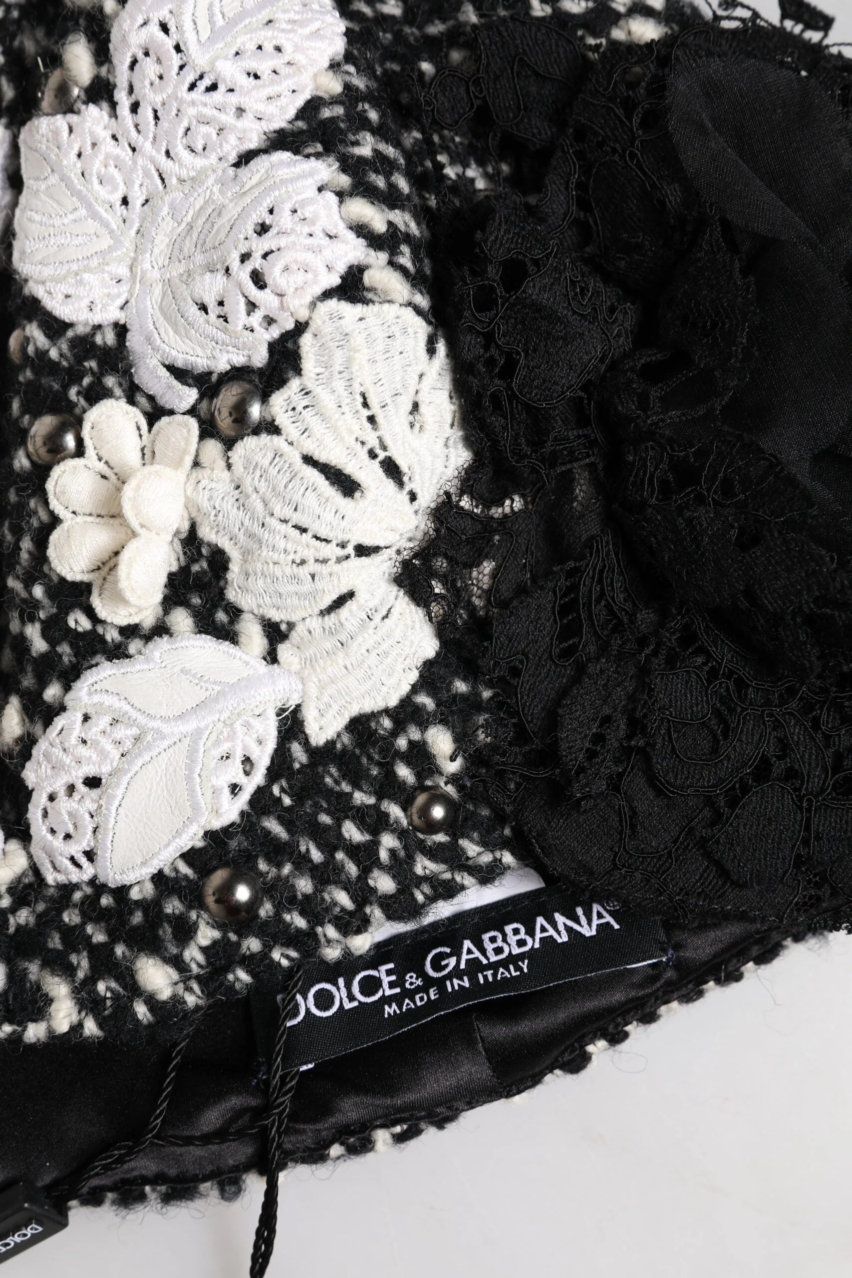 Dolce & Gabbana Black Wool White Floral Embellished Cloche Hat - Hats