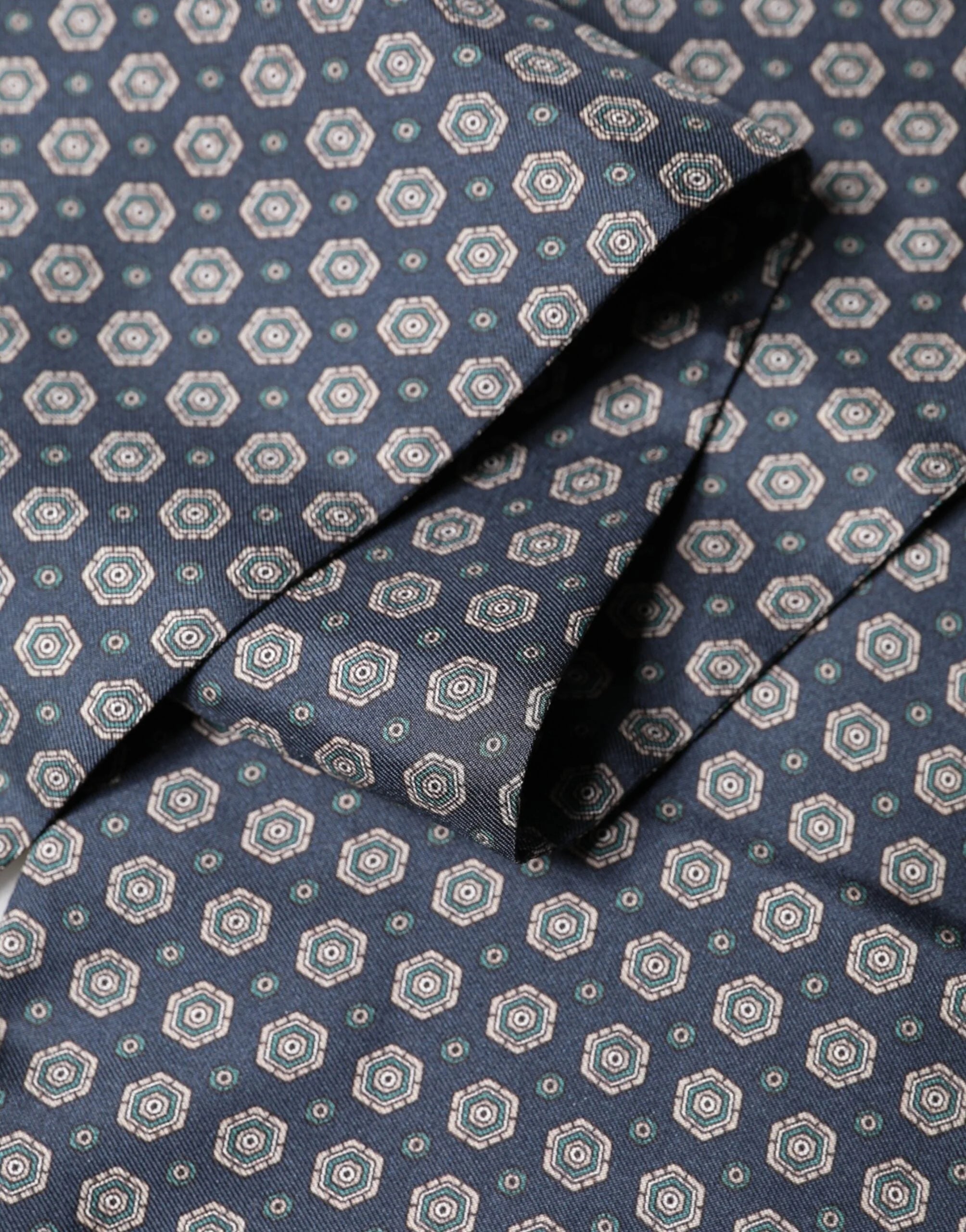 Dolce & Gabbana Blue Patterned Silk Fringes Foulard 138cm x 15.5cm Scarf