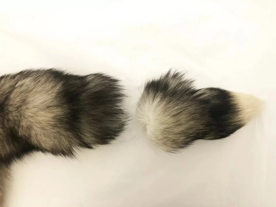 Dolce & Gabbana Brown Fox Tail Fur Shawl Neck Wrap Cover Collar Scarf