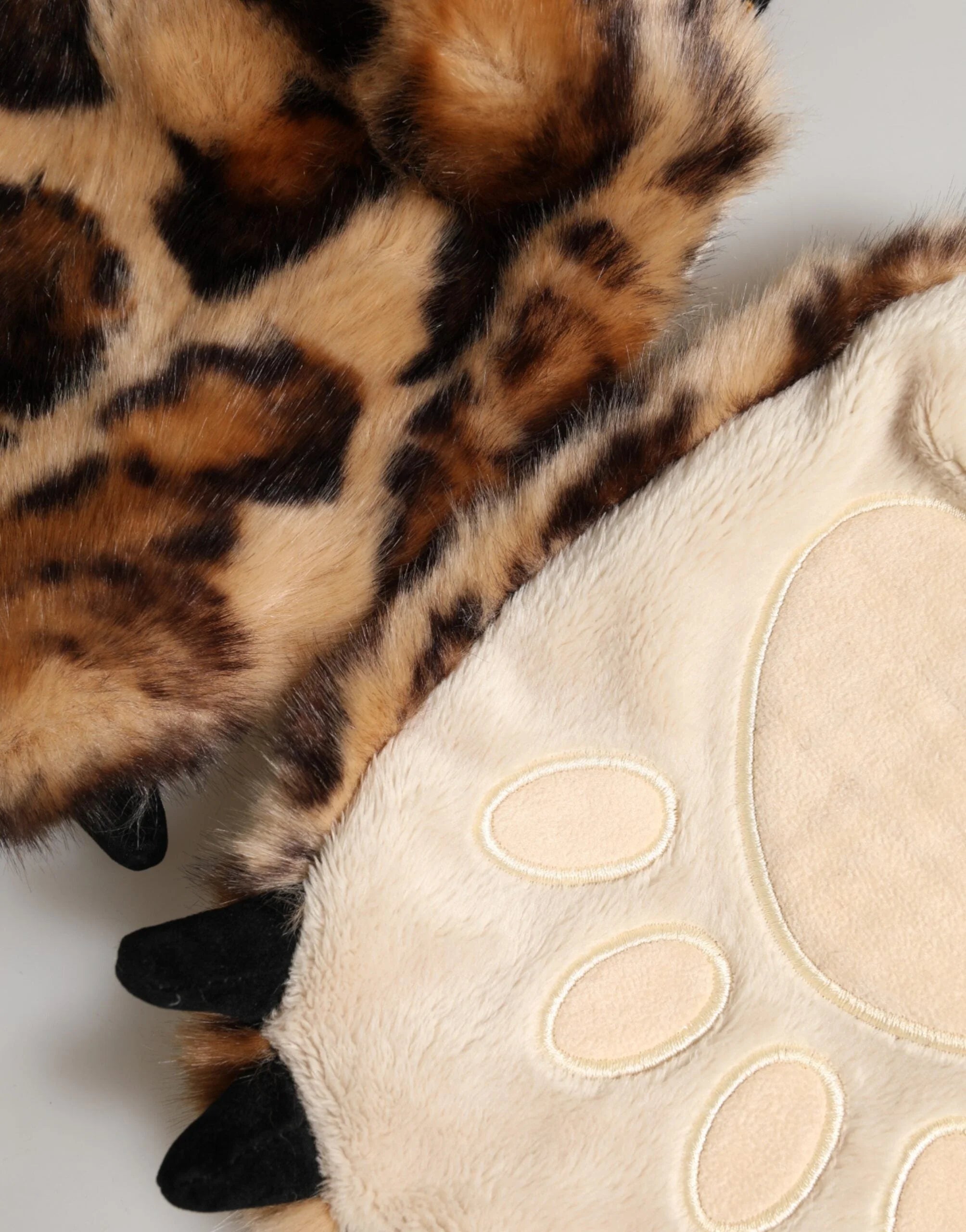 Dolce & Gabbana Brown Leopard Knitted Fur Wrist Mitten Gloves - One Size