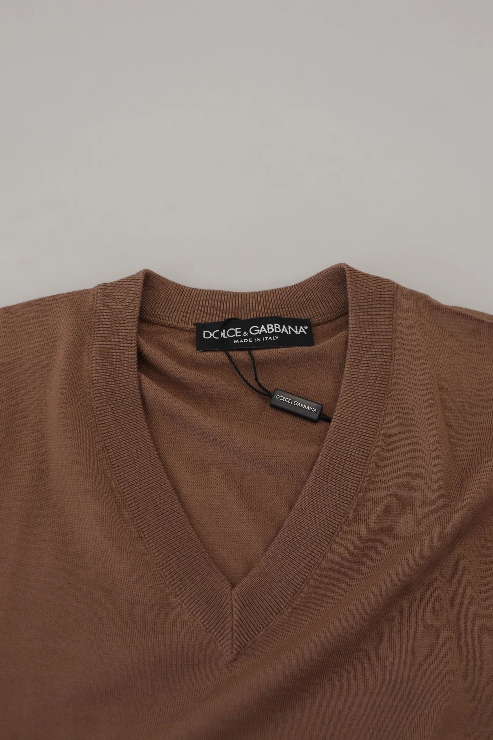 Dolce & Gabbana Brown Wool Men V-neck Pullover Sweater - IT39 | S - Sweaters