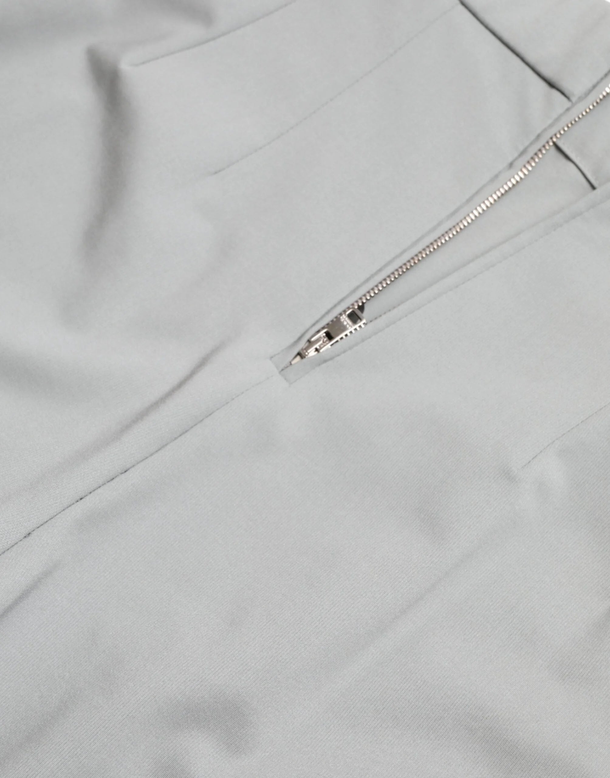 Dolce & Gabbana Gray Nylon Slim Trouser Pants - IT40|S - Leggings