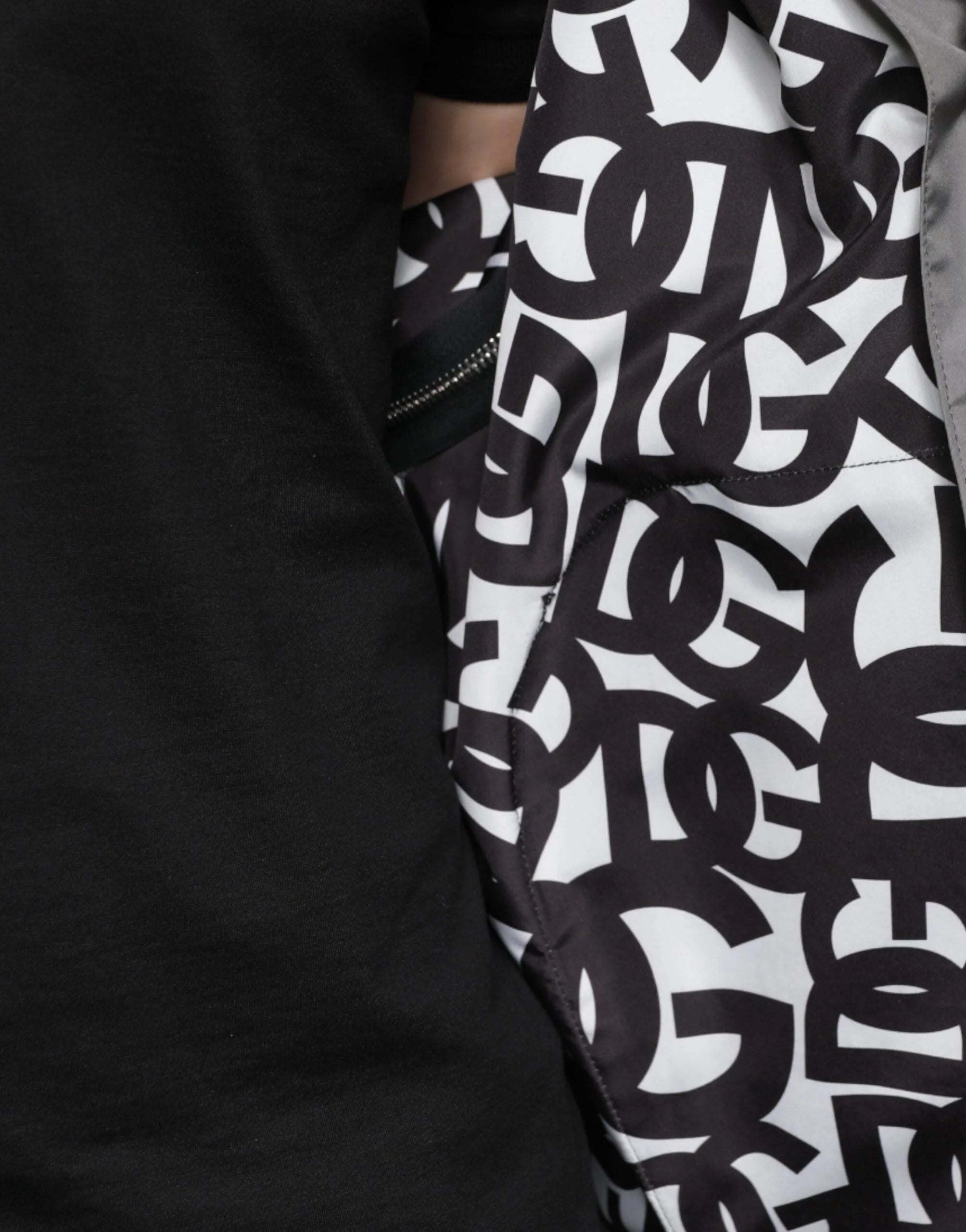 Dolce & Gabbana Gray Polyester Hooded Men Full Zip Jacket - IT48 | M - Windbreakers