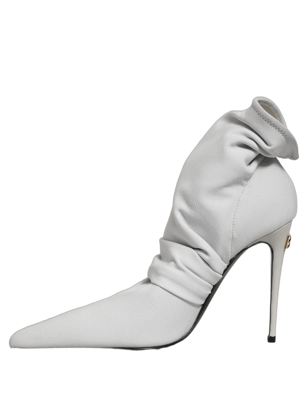 Nærbilde av det teksturerte grå stretchstrikkestoffet på Dolce & Gabbana ankelstøvletter, som fremhever den premium vevingen.