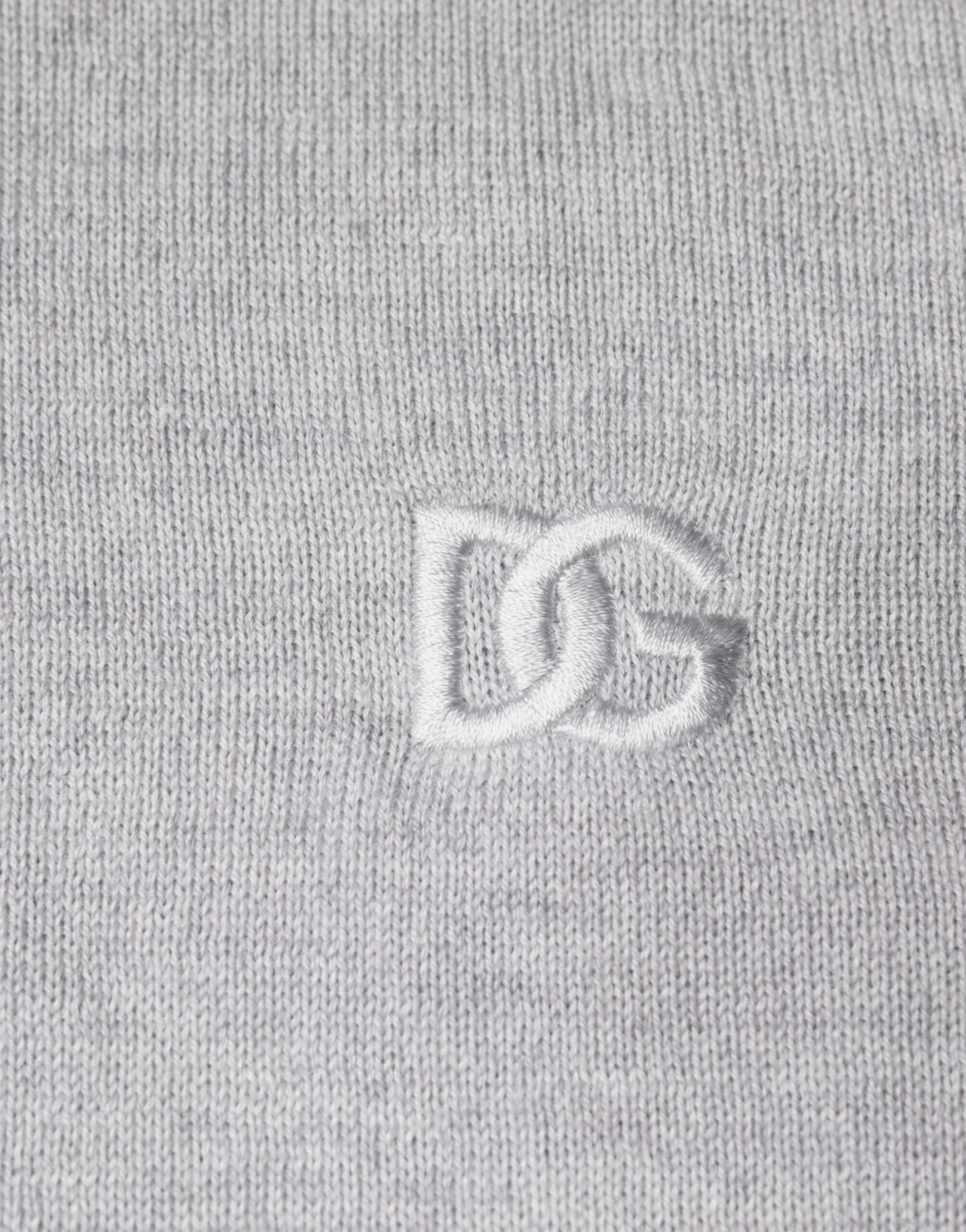 Dolce & Gabbana Light Gray Wool Crew Neck Pullover Sweater - IT50 | L - Sweaters