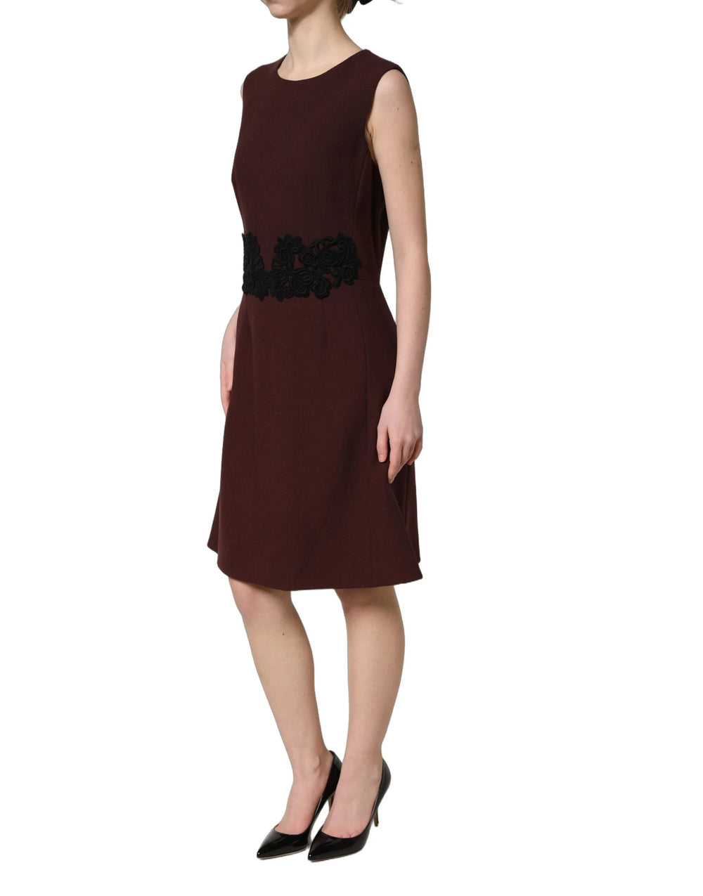 Dolce & Gabbana Maroon Lace Sleeveless Knee Length Dress - IT38 | XS