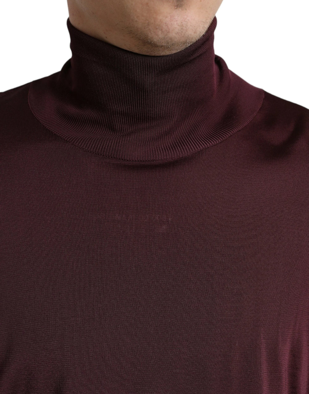Dolce & Gabbana Maroon Viscose Turtleneck Pullover Sweater - IT48 | M - Sweaters