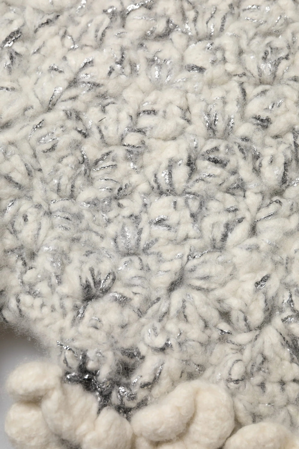 Dolce & Gabbana Metallic Bouclé Knit Cashmere Ruffled Shorts - IT38 | XS - Short Trousers