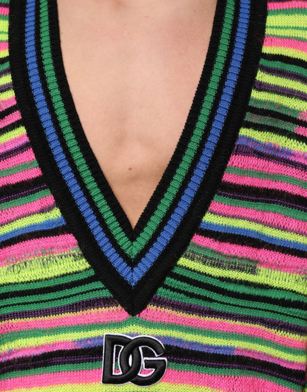 Dolce & Gabbana Multicolor DG Logo V-Neck Knit Pullover Sweater - M - Sweaters