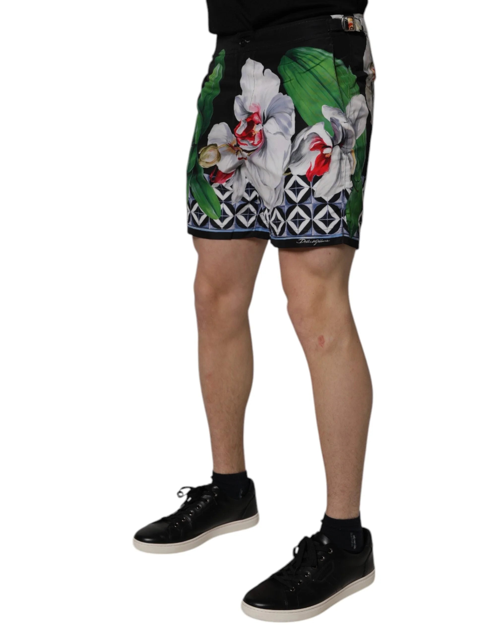 Dolce & Gabbana Multicolor Floral Polyester Men Bermuda Shorts - IT48 | M - Bermudas