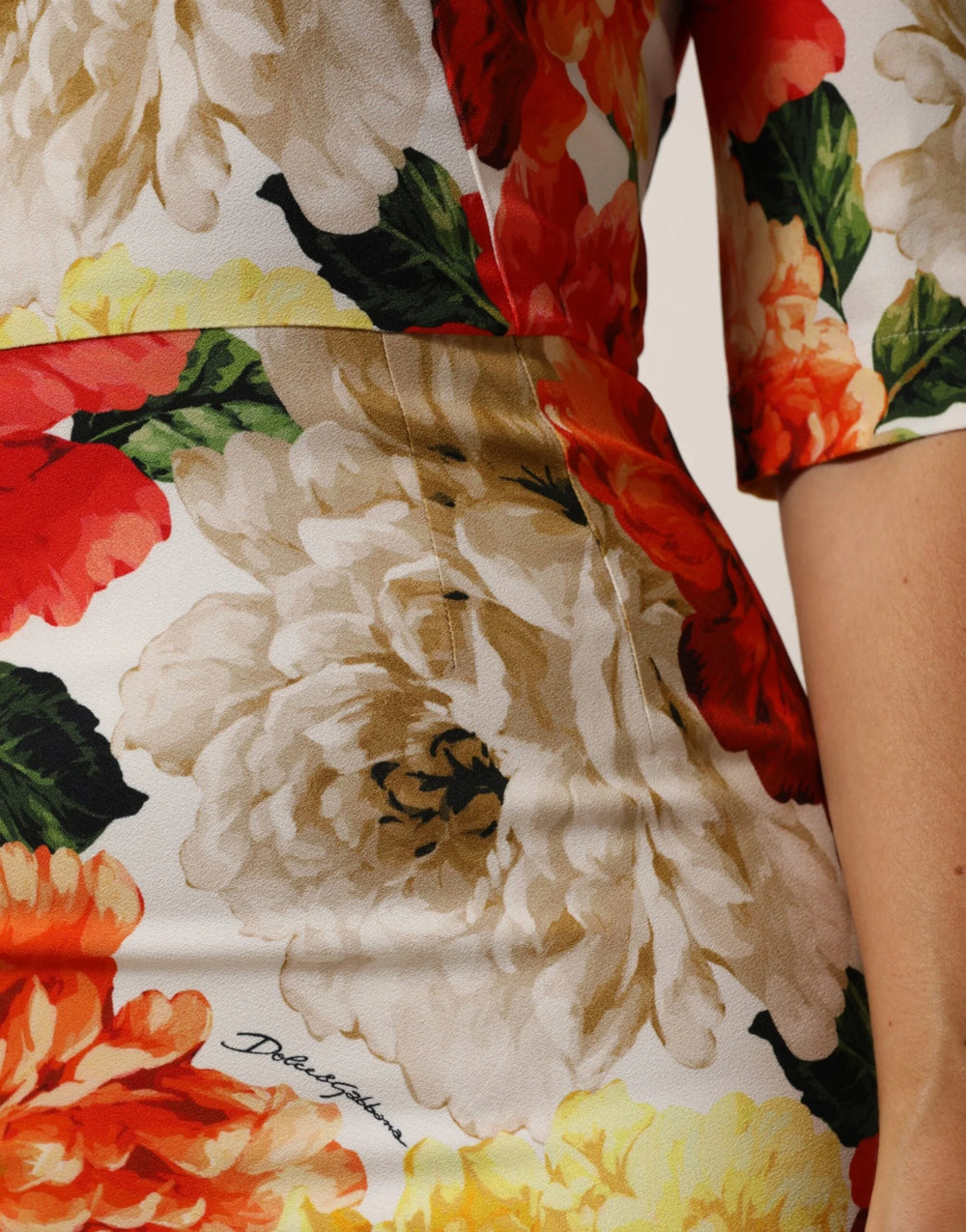 Dolce & Gabbana Multicolor Floral Print Viscose Sheath Dress - Dresses