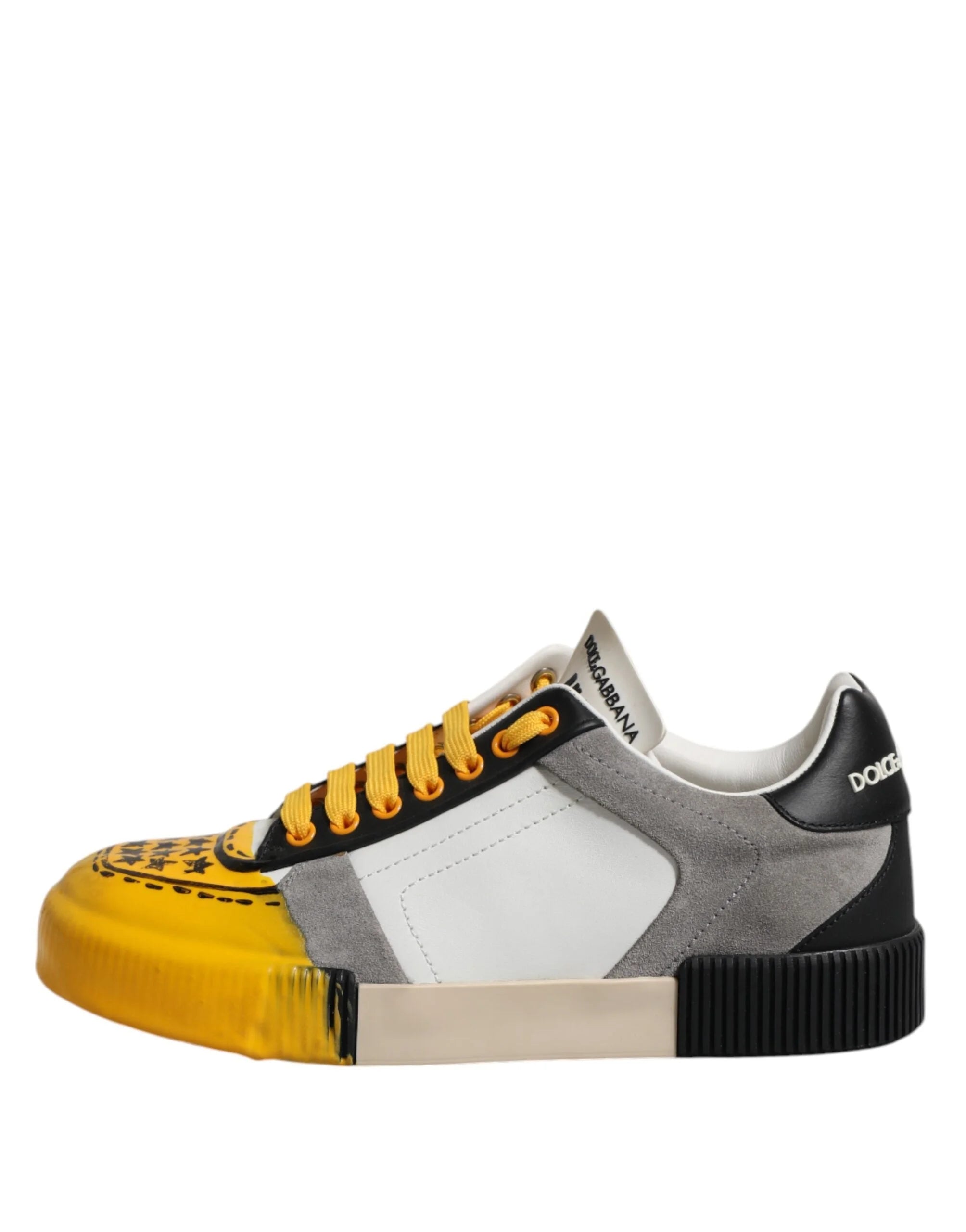Close-up van de 100% kalfshuidleer textuur en precisie stiksels op het bovenwerk van de Dolce & Gabbana Miami sneaker.