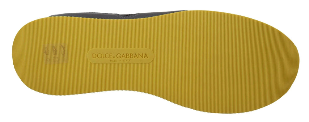 A Dolce & Gabbana többszínű cipők belső bélése és nyelve, az olasz kézművességgel.
