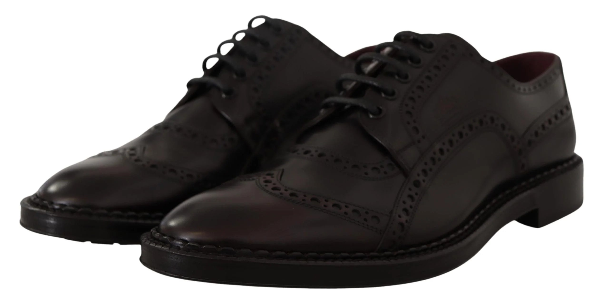 Pantofi Oxford cu vârf din piele lila pentru bărbați, Dolce & Gabbana, cu perforații clasice brogue și finisaj lustruit.