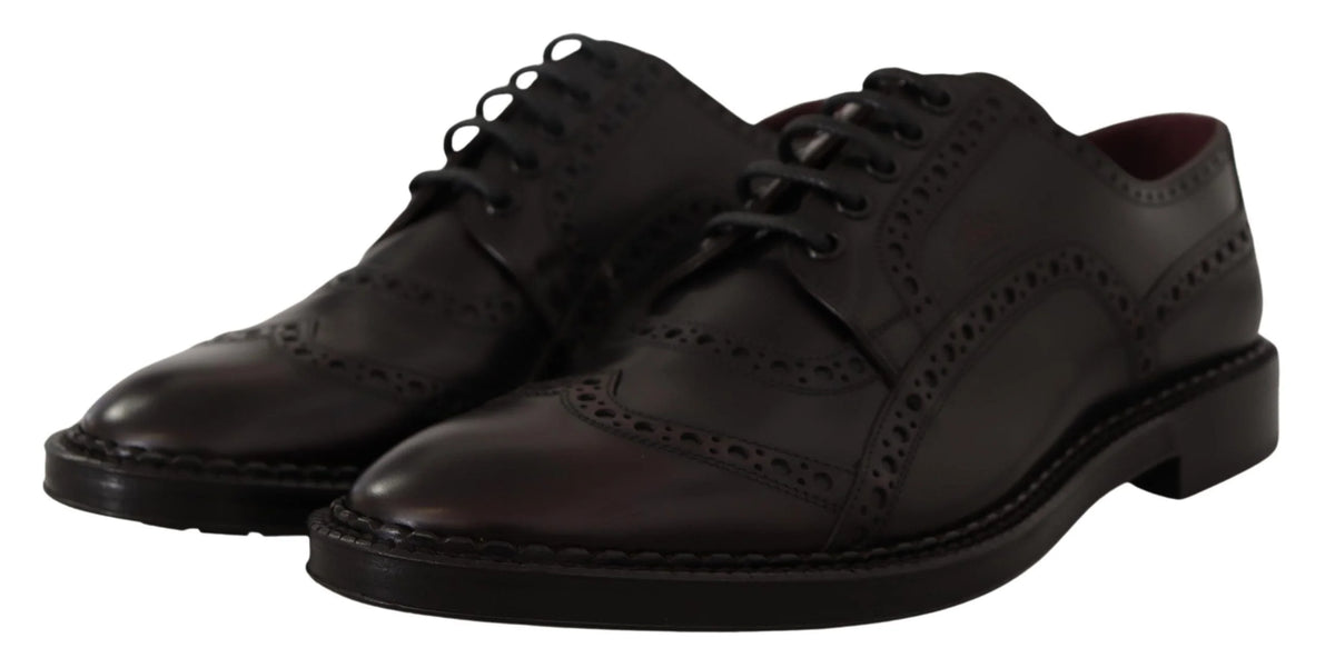 Pantofi Oxford cu vârf din piele lila pentru bărbați, Dolce & Gabbana, cu perforații clasice brogue și finisaj lustruit.