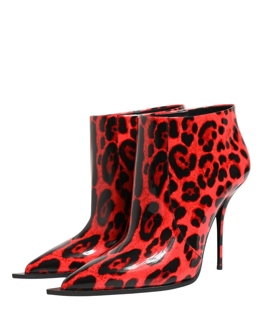 Vue intérieure latérale des bottines à imprimé léopard rouge mettant en valeur le motif transparent et le savoir-faire raffiné. 
