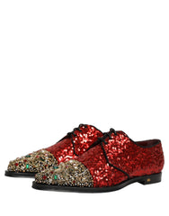 Top-Down-Perspektive auf rote, pailletenbesetzte Herrenschuhe von Dolce & Gabbana mit Lederinnenfutter.