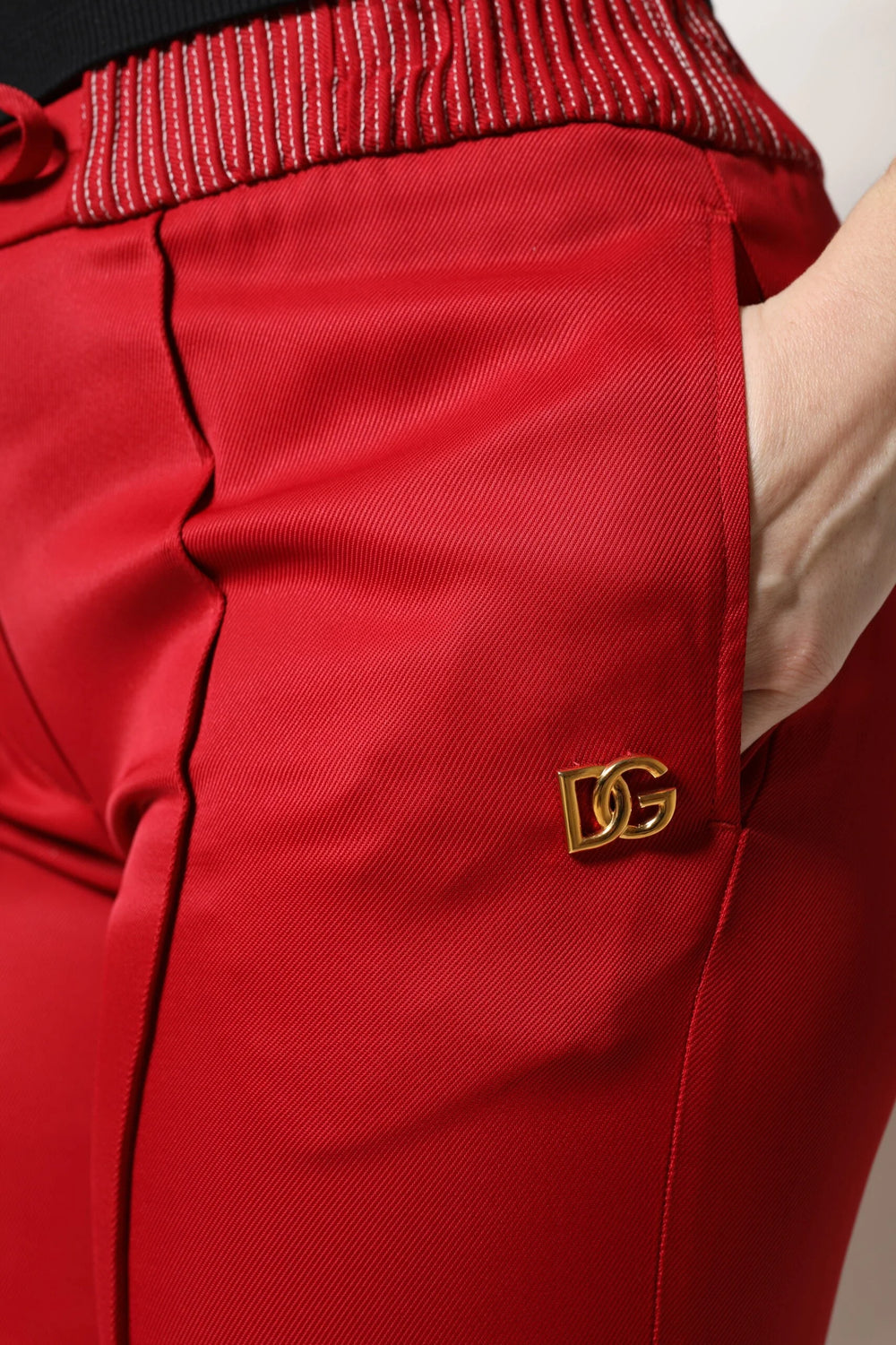 Dolce & Gabbana Red Viscose Straight Fit Pants - IT42|M - Trousers