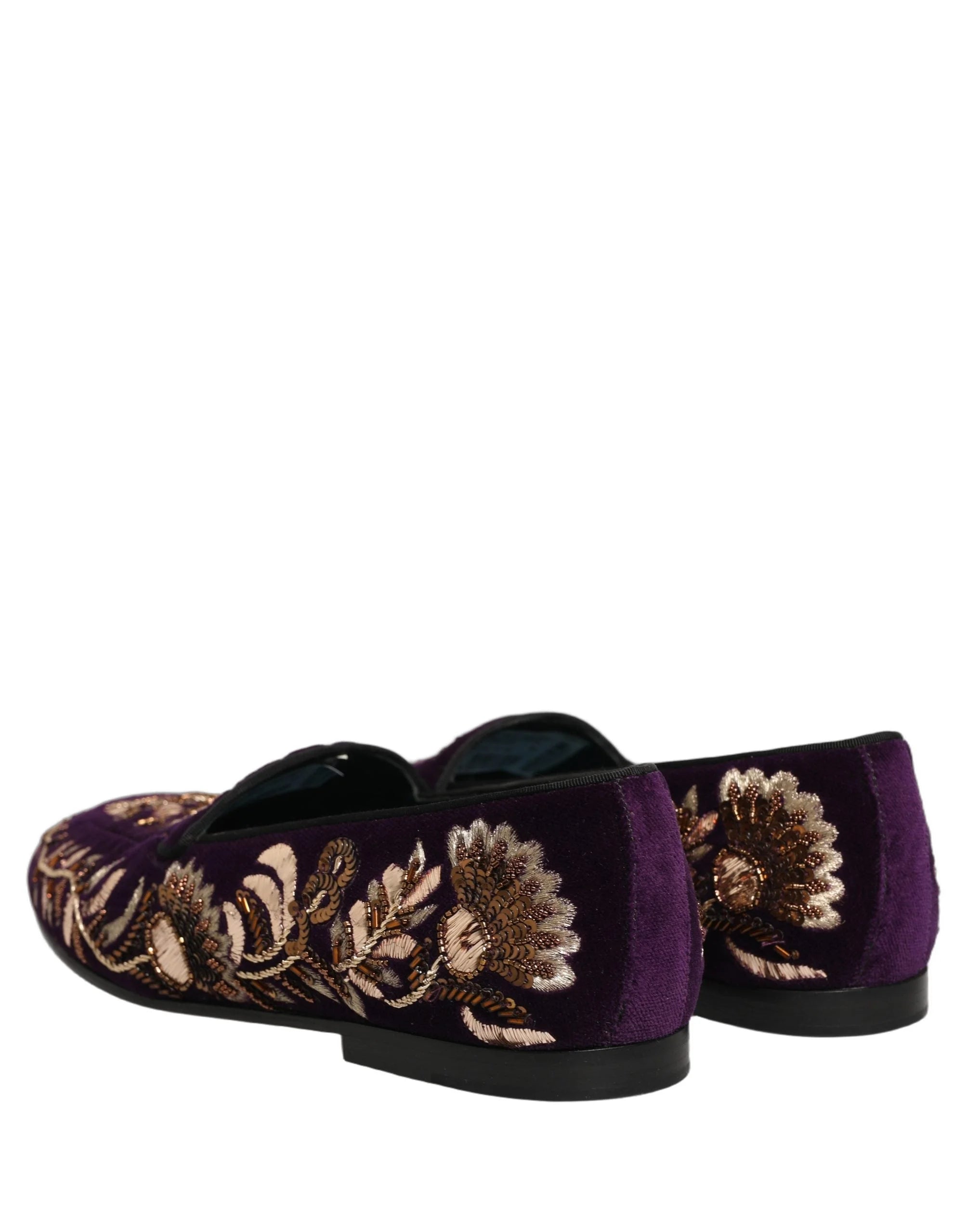 Sapatos Especiais Dolce & Gabbana: Mocassins de Veludo Roxo com Bordados Florais - EU42/US9