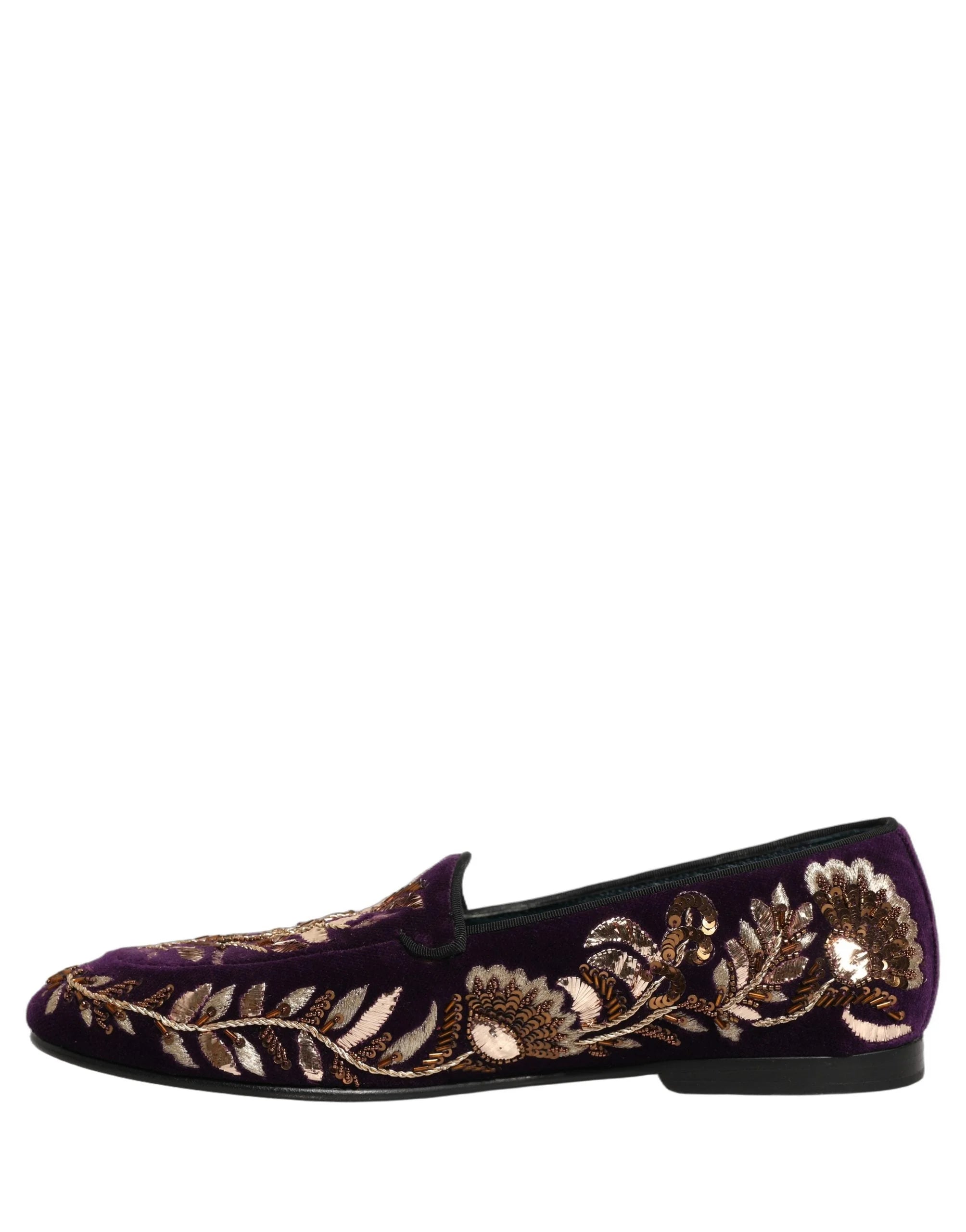Sapatos Especiais Dolce & Gabbana: Mocassins de Veludo Roxo com Bordados Florais - EU42/US9